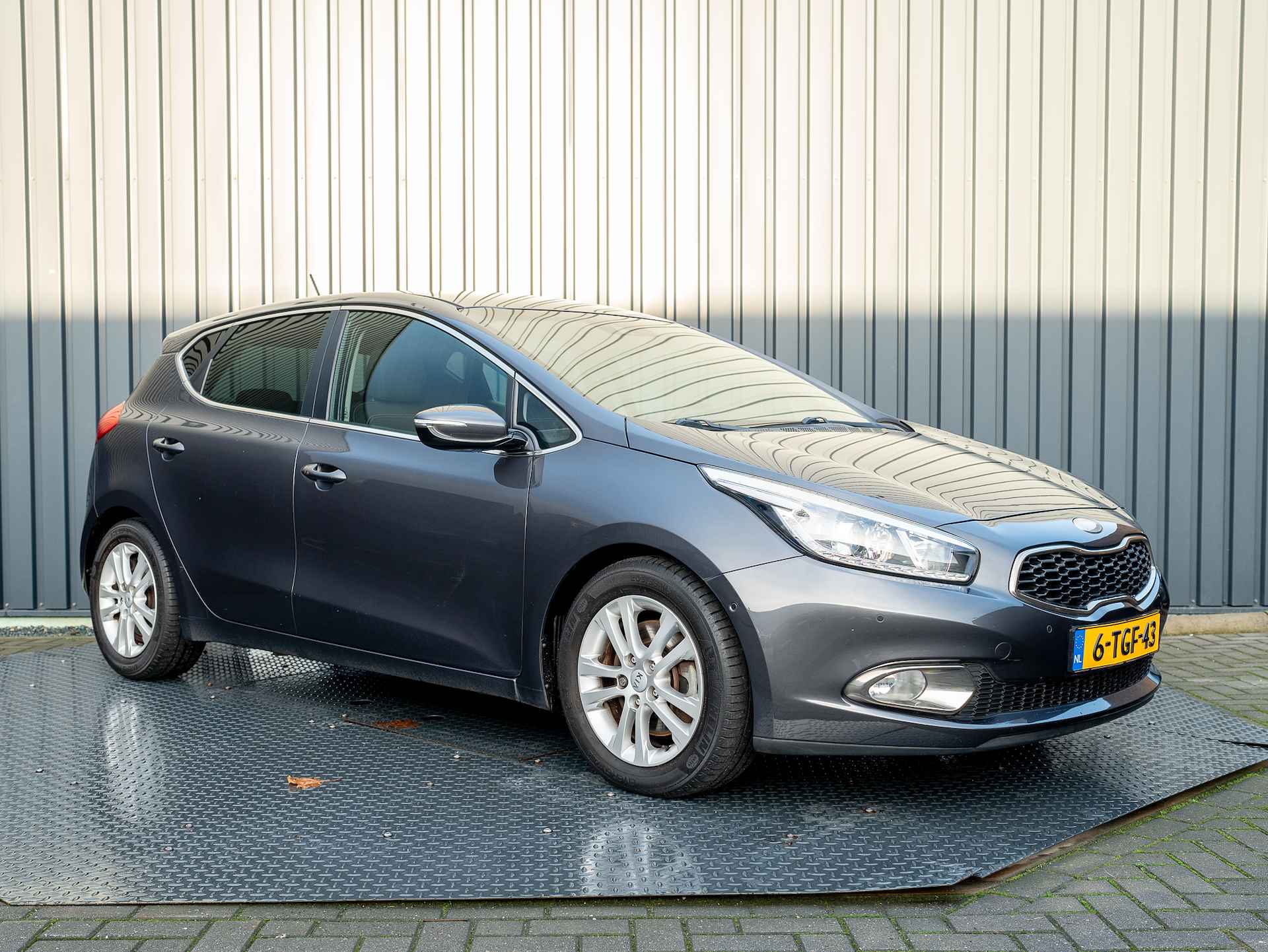 Kia cee'd 1.6 GDI Super Pack | Trekhaak afnb. | Camera | Prijs Rijklaar!! - 21/43