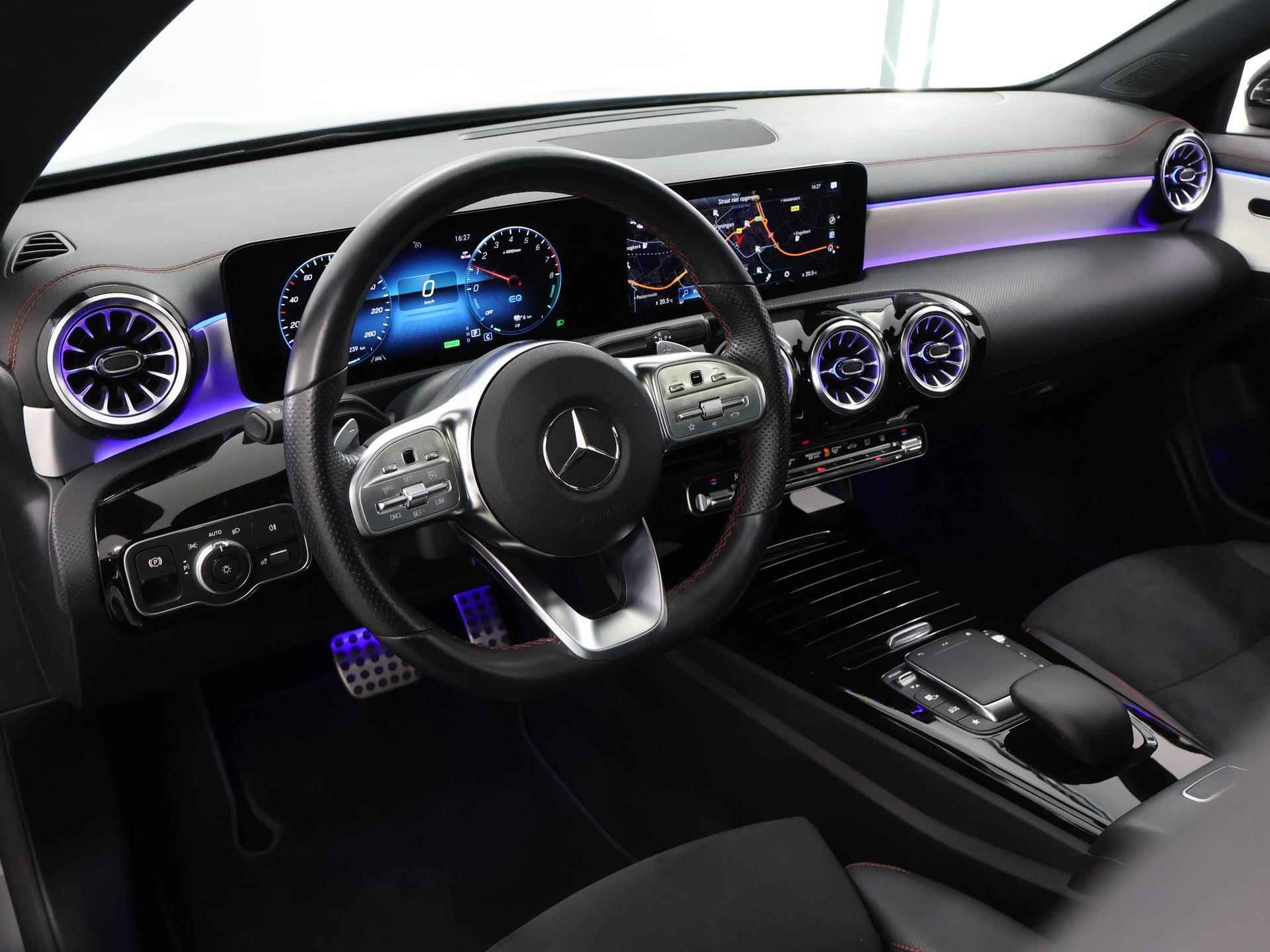 Mercedes-Benz CLA-klasse 250 e AMG Line | Panoramadak | Nightpakket | Keyless Go | Dodehoekassistent | achteruitrijcamera | - 8/45