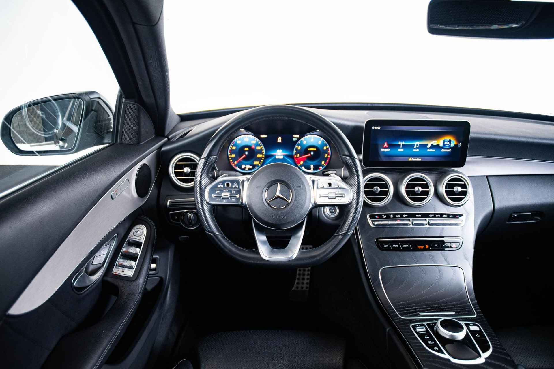 Mercedes-Benz C-klasse 180 Business Solution AMG Ixterieur/Intereur - Sportonderstel - Multifunctioneel sportstuur - Comfortpakket - Stoelverwarming voor - Spiegelpakket - Led koplampen - DAB - - 14/69