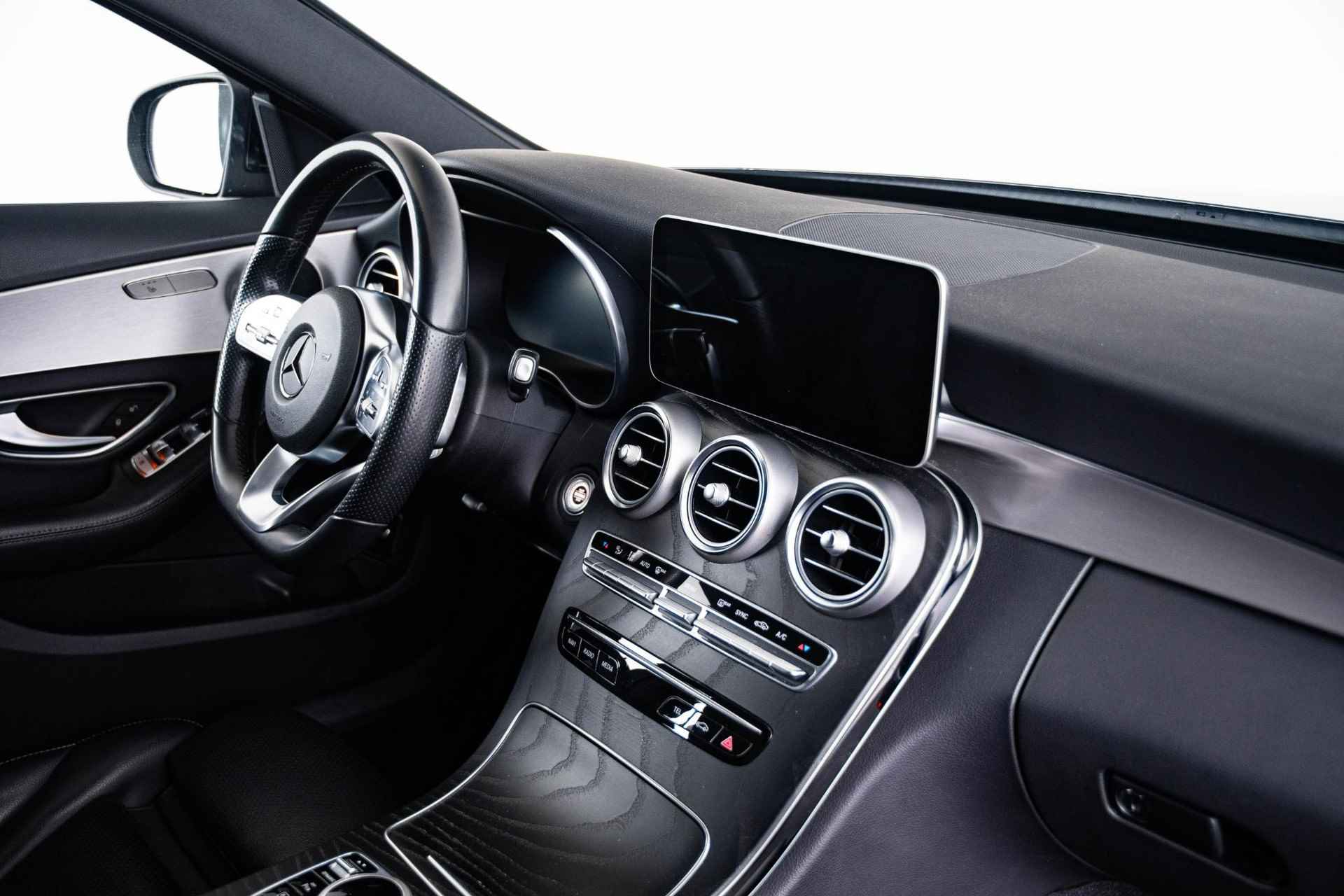 Mercedes-Benz C-klasse 180 Business Solution AMG Ixterieur/Intereur - Sportonderstel - Multifunctioneel sportstuur - Comfortpakket - Stoelverwarming voor - Spiegelpakket - Led koplampen - DAB - - 29/69