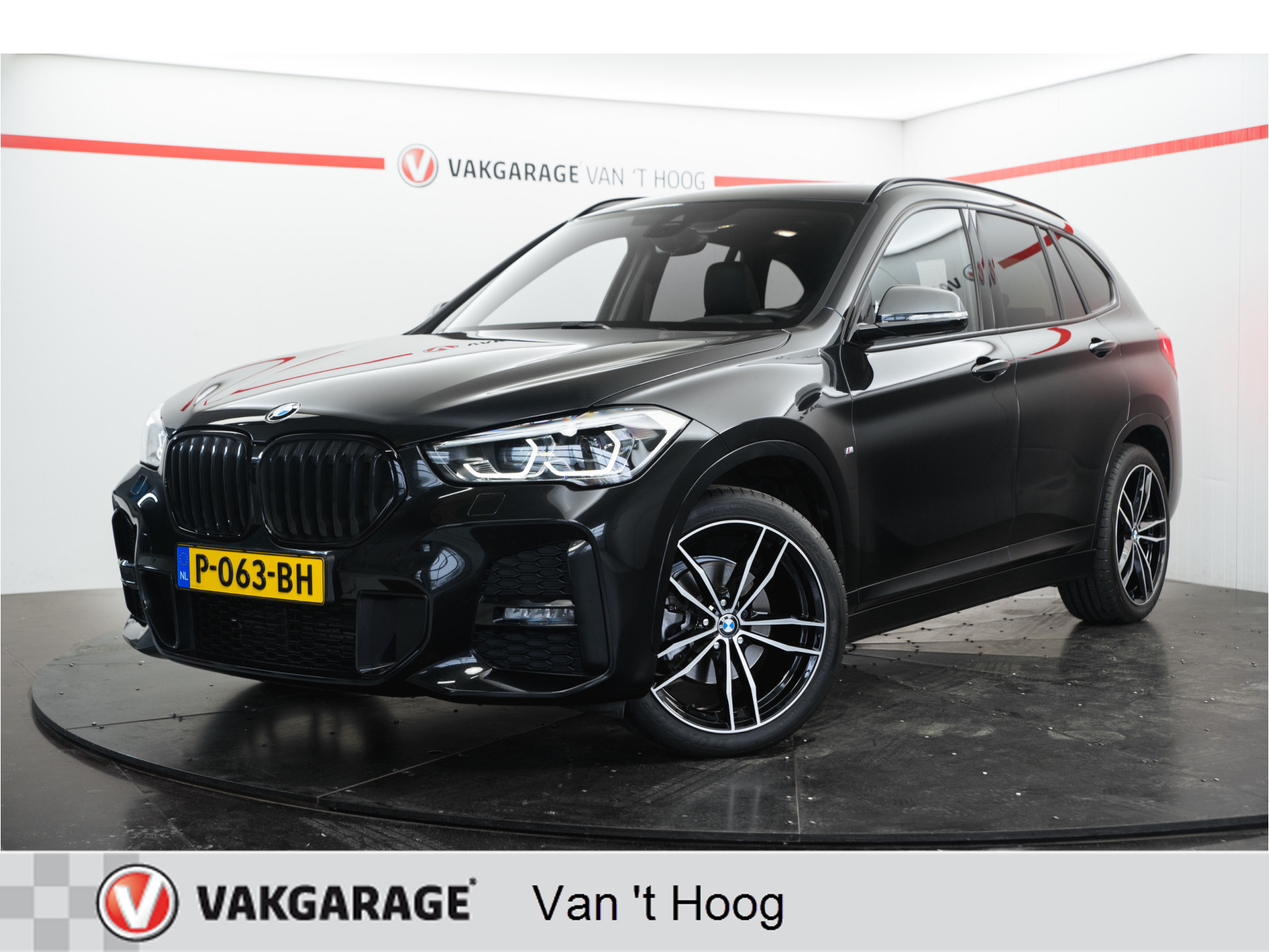 BMW X1 sDrive18i High Executive M-Pakket Panoromadak