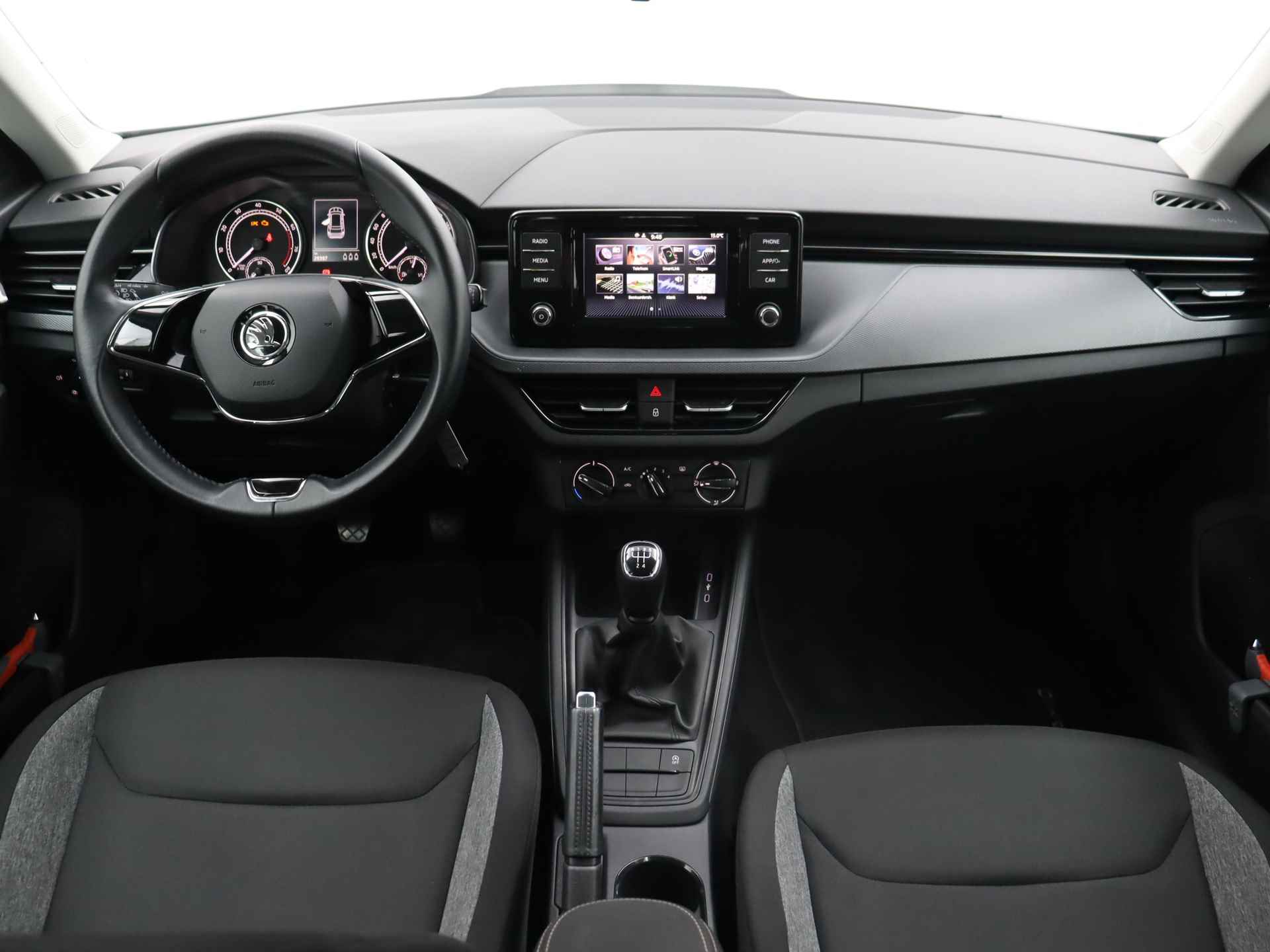 Škoda Kamiq 1.0 TSI Active | Parkeersensor achter | Cruise control | Bluetooth | Dakrails | - 5/35