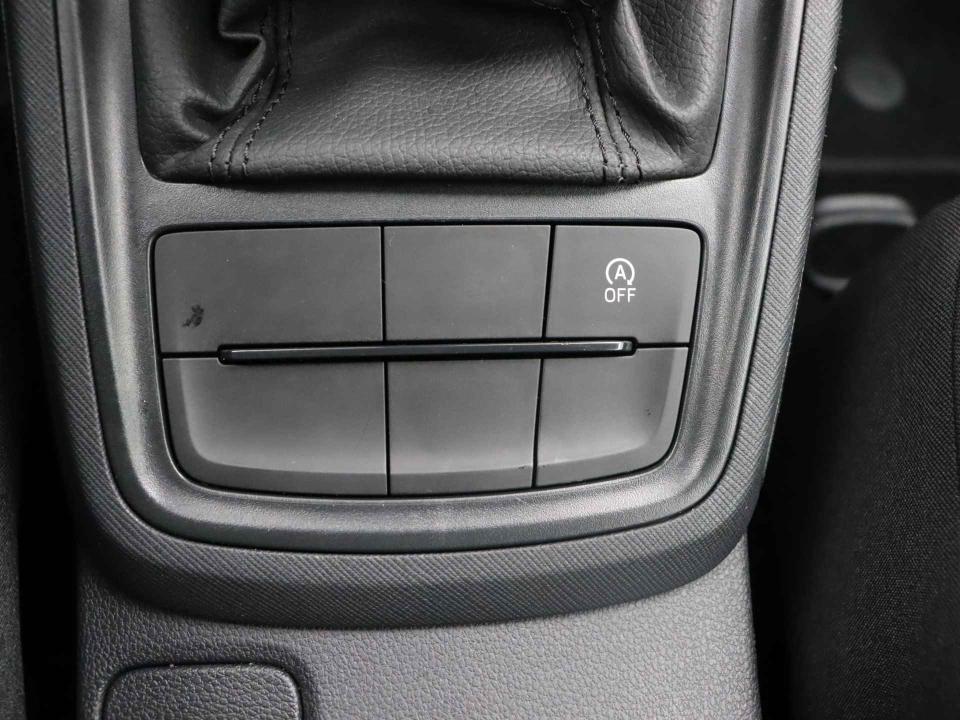 Škoda Kamiq 1.0 TSI Active | Parkeersensor achter | Cruise control | Bluetooth | Dakrails | - 29/35