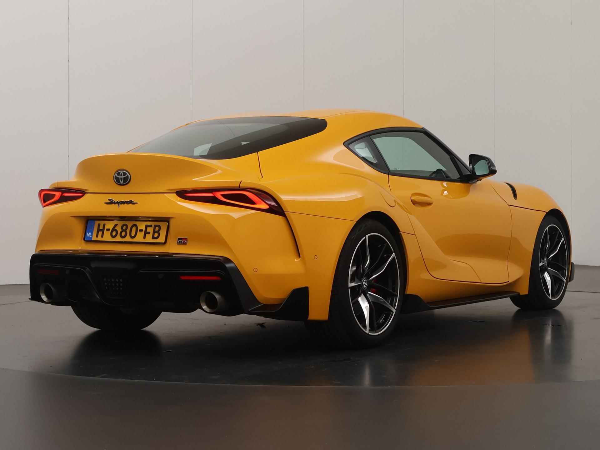 Toyota Supra 3.0 Legend Premium | Gazoo Racing | 340pk | Navigatie | Sportstoelen | HUD | Camera | DAB | Stoelverwarming | JBL Audio | 19" Lichtmetalen velgen | Dealer Onderhouden | - 3/45