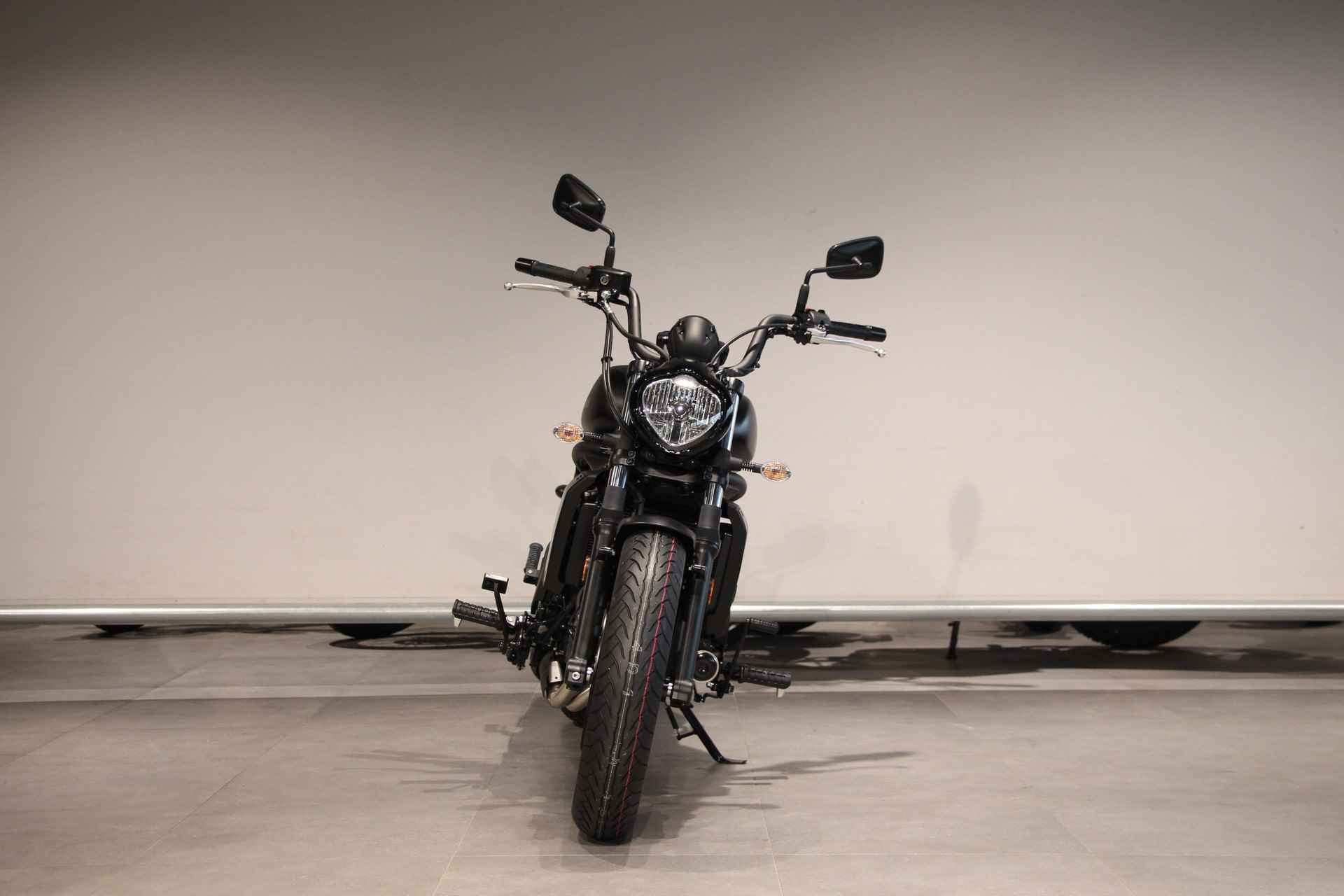 Kawasaki VULCAN S - 3/13