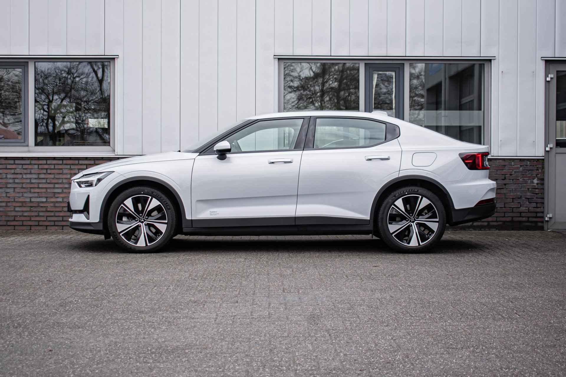 Polestar 2 Long Range Single Motor 78 kWh - 11/26