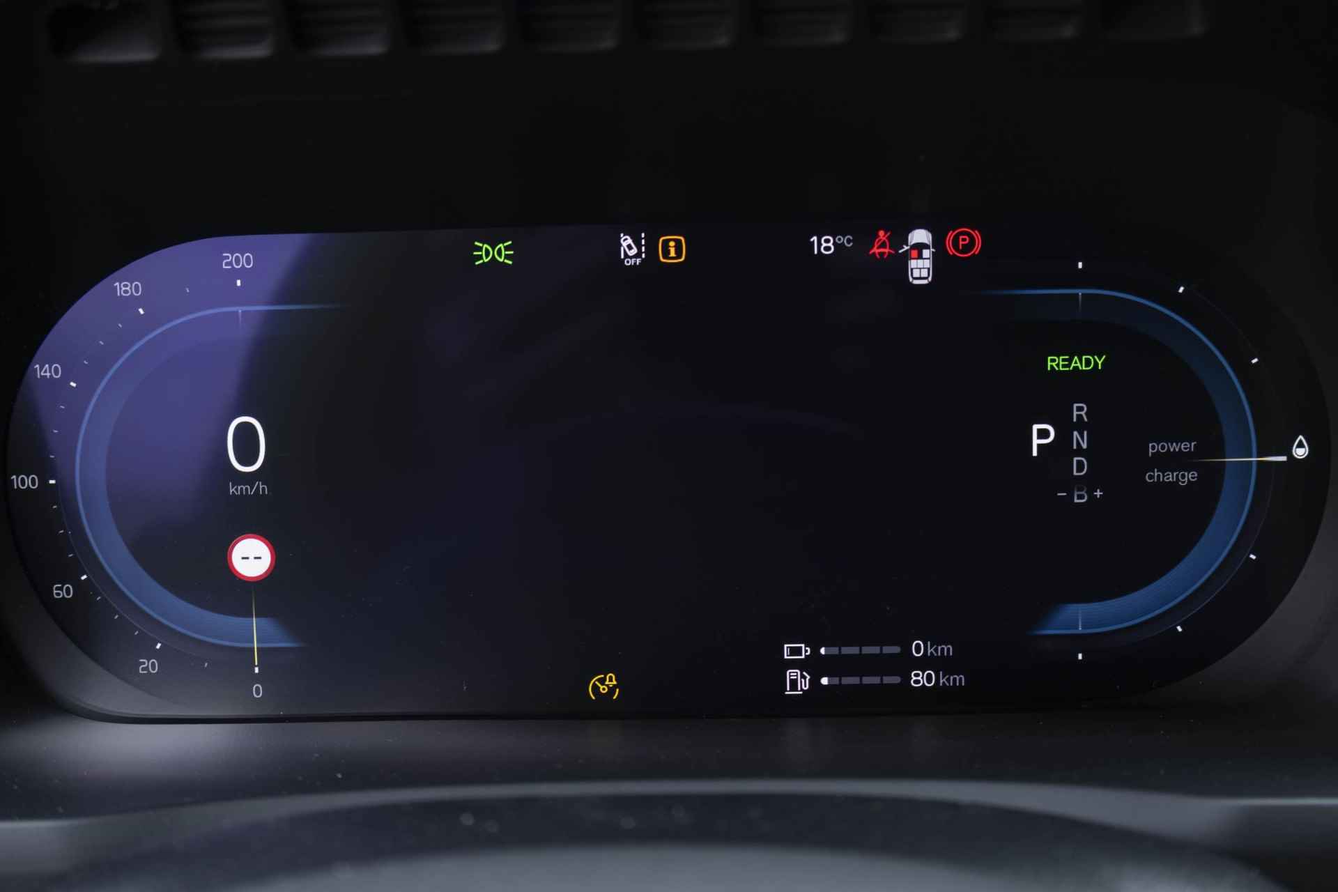 Volvo XC90 T8 Recharge AWD Ultimate Bright | Massagestoelen | Luchtvering | Panoramadak | Head-up display | 360º camera | Harman Kardon audio | 21" velgen | Stoelventilatie - 21/44