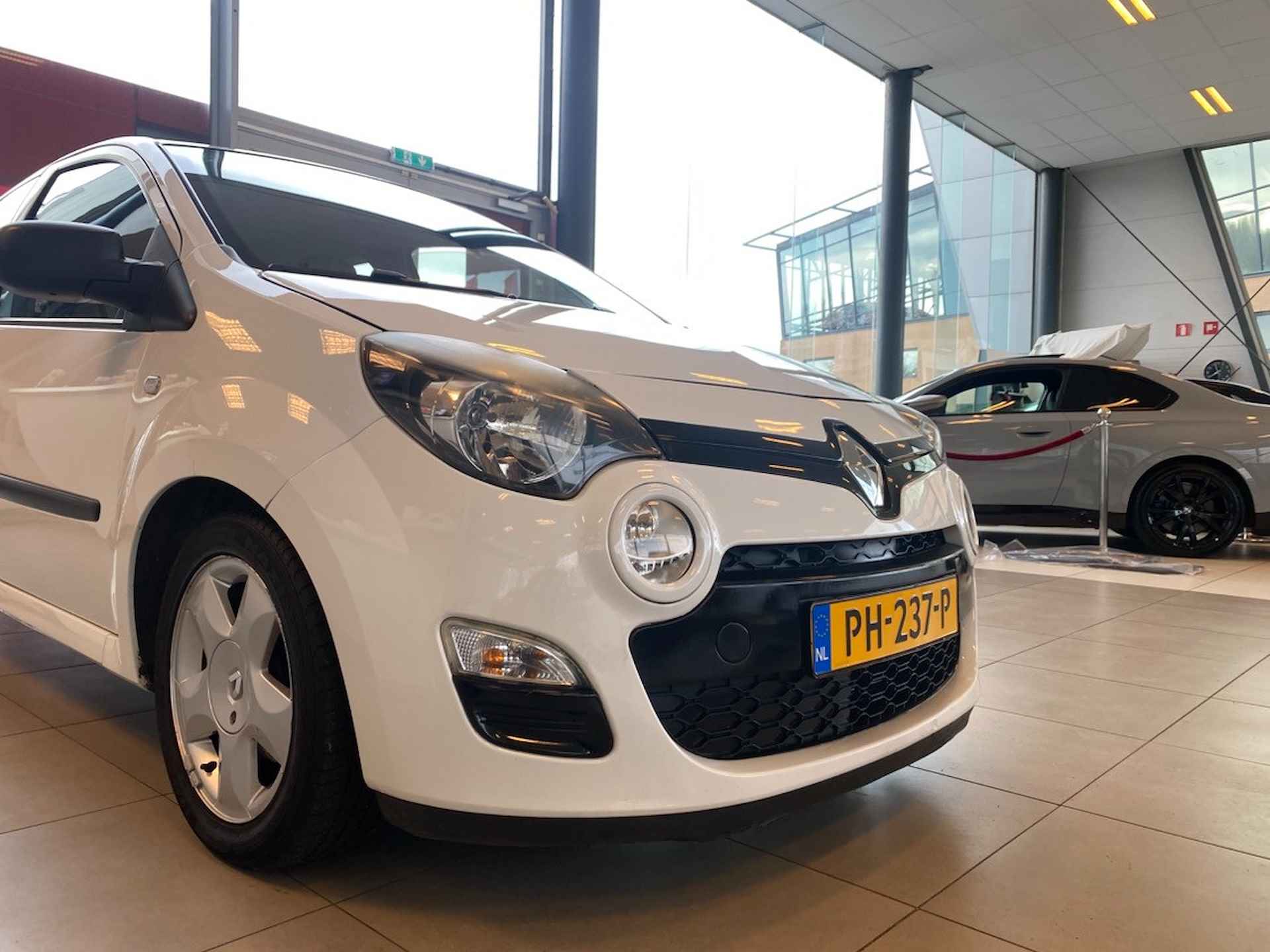 Renault Twingo 1.2 16V Collection,Airco,Bleutooth,Usb Ipod Aansluiting,15 Inch Lmv - 5/21