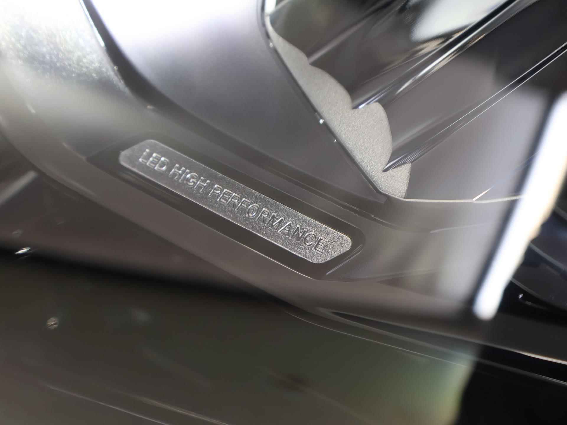 Mercedes-Benz EQB 250 AMG Line 67 kWh | Panoramadak| Keyless Go | Head-up display | Stoelverwarming | Nightpakket | parkeercamera | sfeerverlichting - 38/41