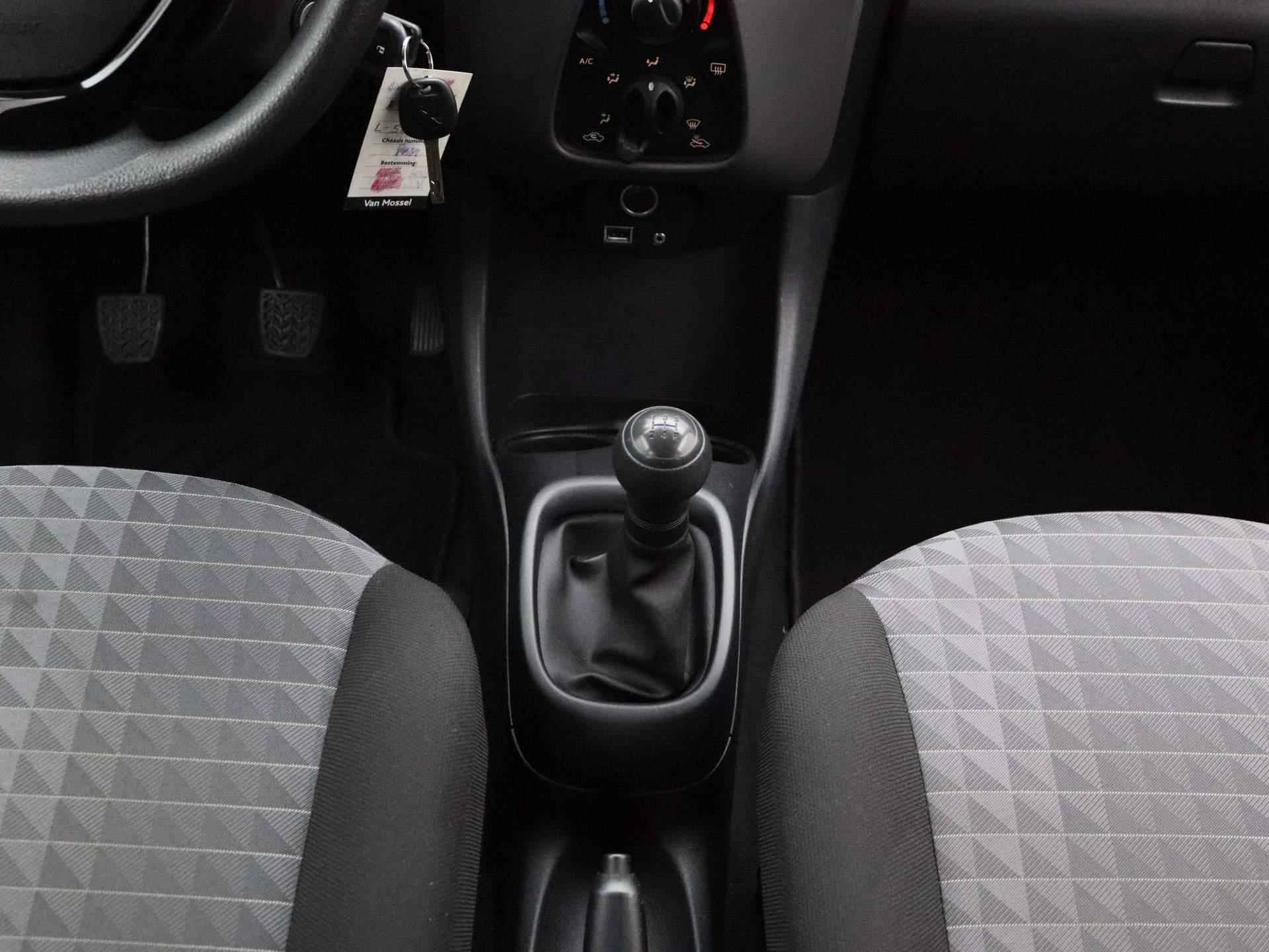 Peugeot 108 1.0 e-VTi Active | Airco | Elektrische ramen | Bluetooth | - 9/37