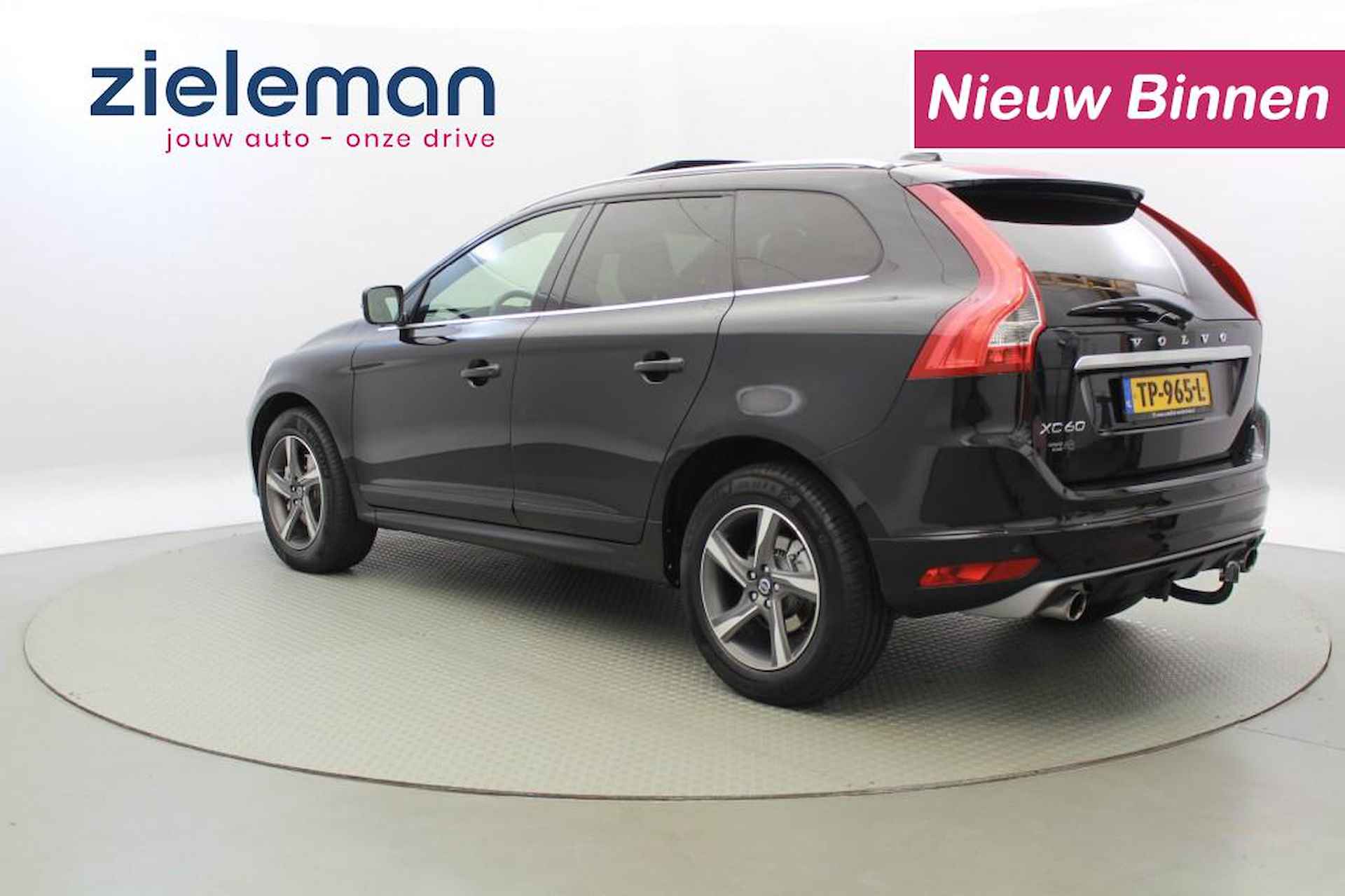 VOLVO Xc60 2.0 D4 R-Design Automaat - Camera, Leer, Panorama - 3/34