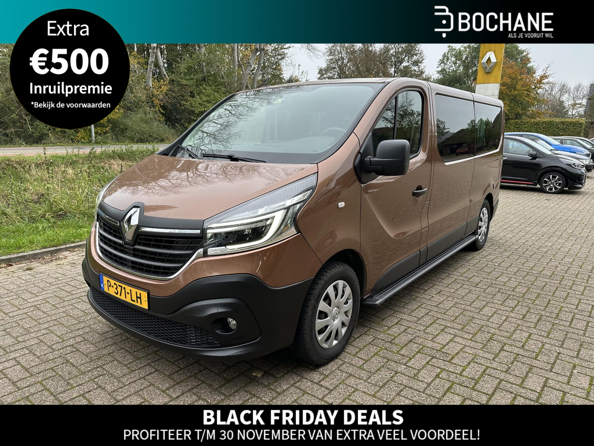 Renault Trafic Passenger 2.0 dCi 120 Grand Zen | 9 persoons | Navi | Airco | Cruise | Sidebars | Trekhaak | Sidebars | Apple Carplay/Android Auto