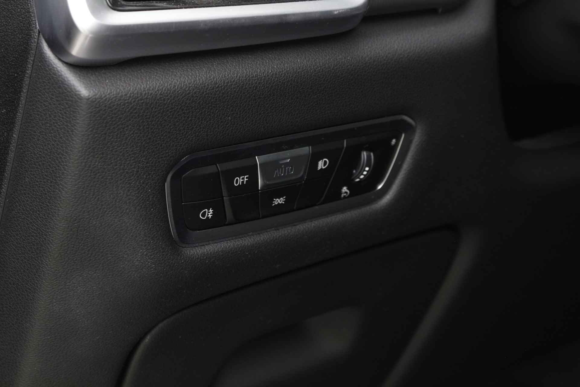 BMW X5 xDrive40i M-Sport | 3e zitrij | 7 zits | Panorama | 22" | Personal CoPilot - 22/34