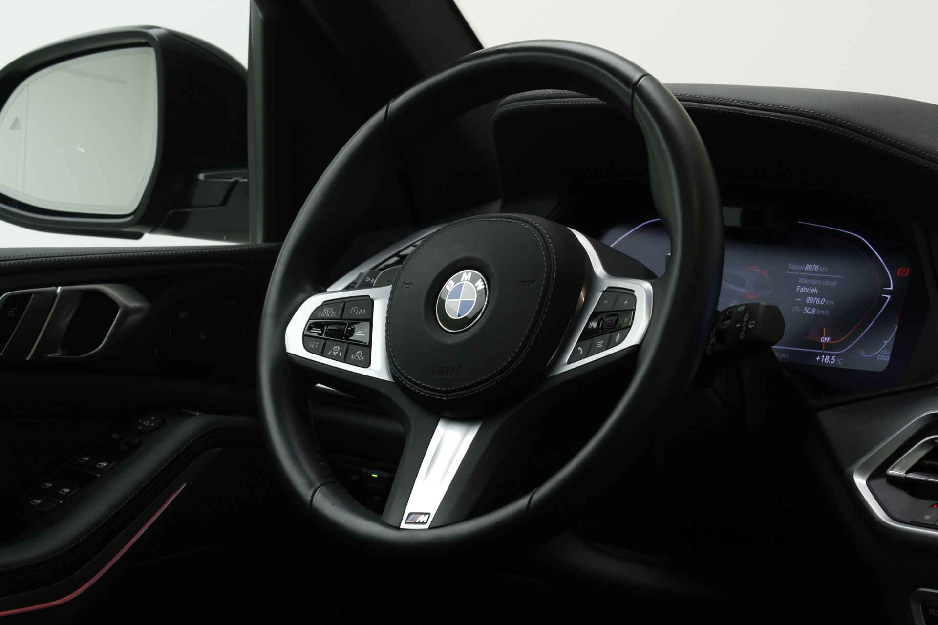 BMW X5 xDrive40i M-Sport | 3e zitrij | 7 zits | Panorama | 22" | Personal CoPilot - 26/34