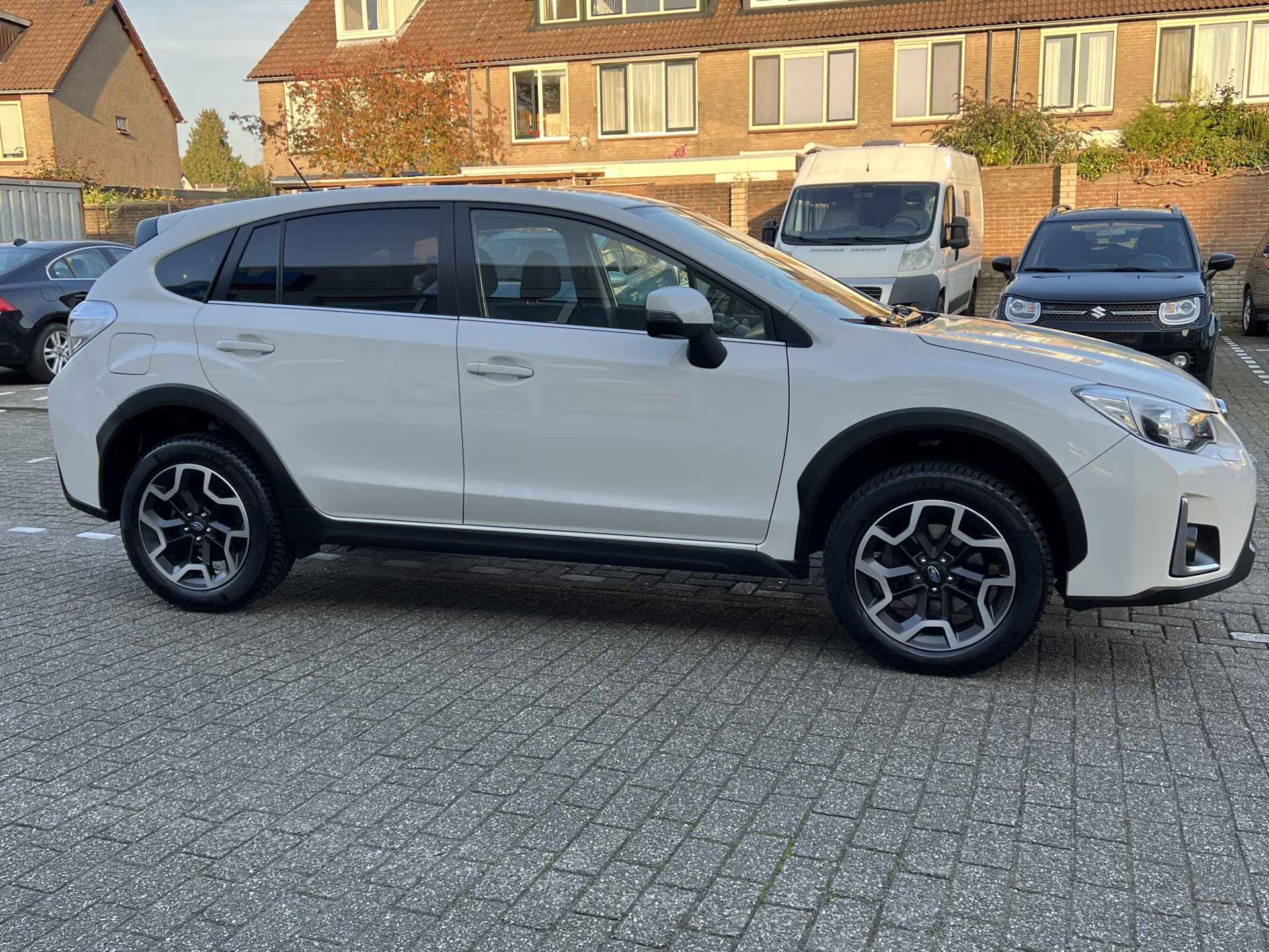 Subaru XV 2.0i ZELDZAAM NETJES ! - 18/33