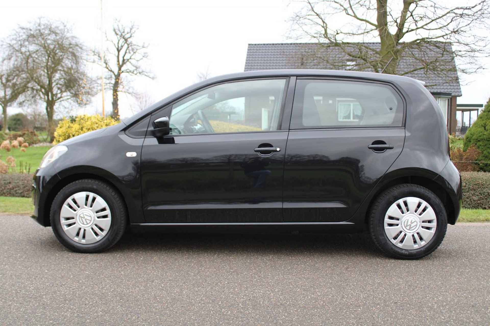 VOLKSWAGEN Up 1.0 60pk move up! BlueMotion 5-drs Airco/Navigatie/Bluetooth - 20/26