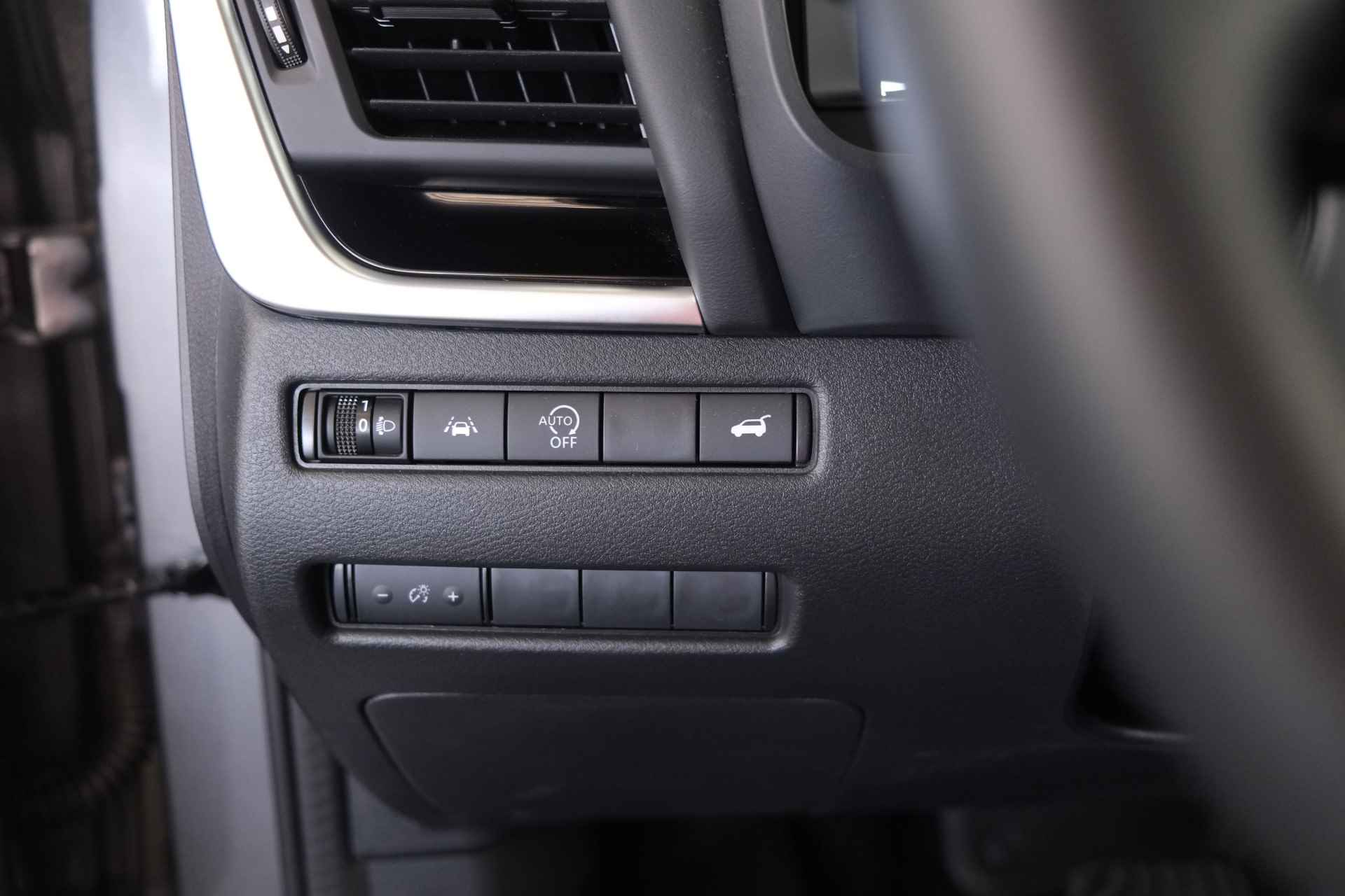 Nissan QASHQAI 1.3 MHEV Xtronic N-Connecta Groot Navi / LED / Carplay / ACC / Cam / DAB+ - 16/30