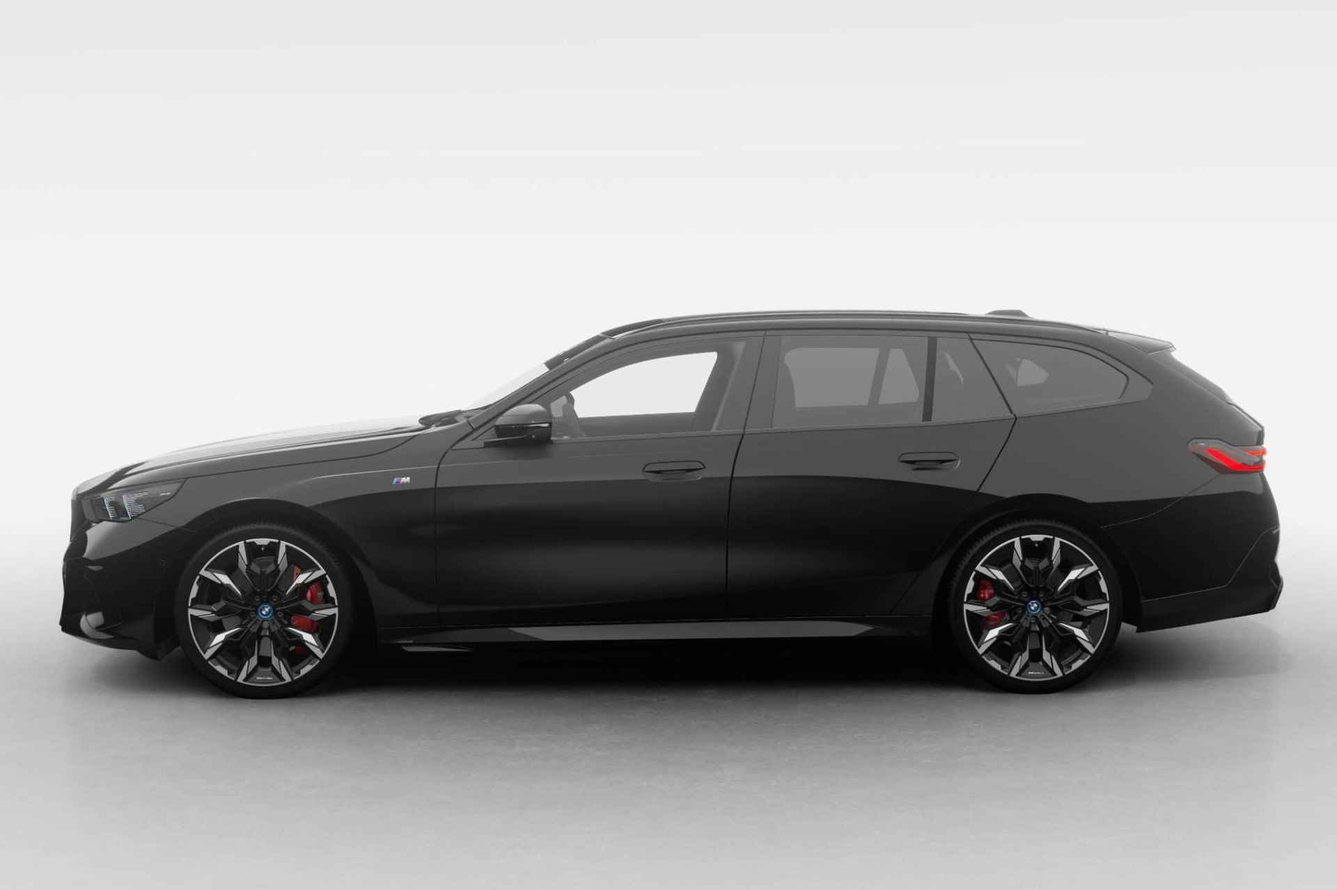 BMW i5 Touring eDrive40 M Sport Edition | M Sport Pro | Innovation Pack | Travel Pack | Comfort Pack - 5/20