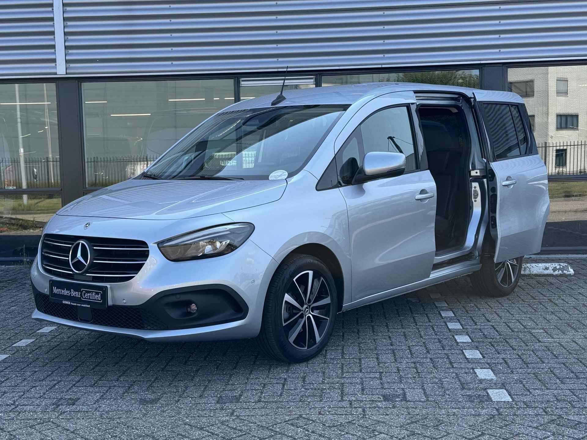 Mercedes-Benz T-klasse 180 Automaat (benzine) | dodehoek assistent | Lane assist | KeyLess Go| MBUX - 5/18