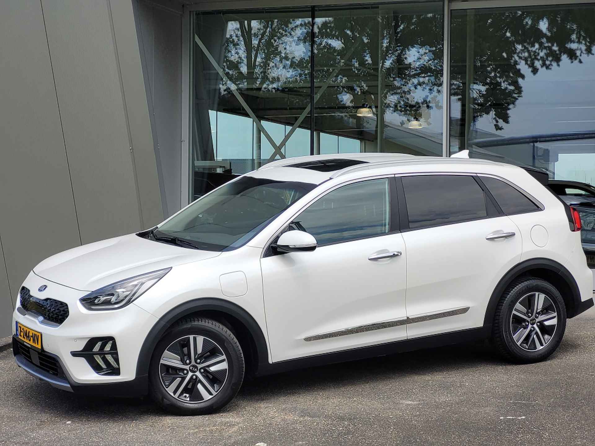 Kia Niro 1.6 GDi PHEV ExecutiveLine - 5/30