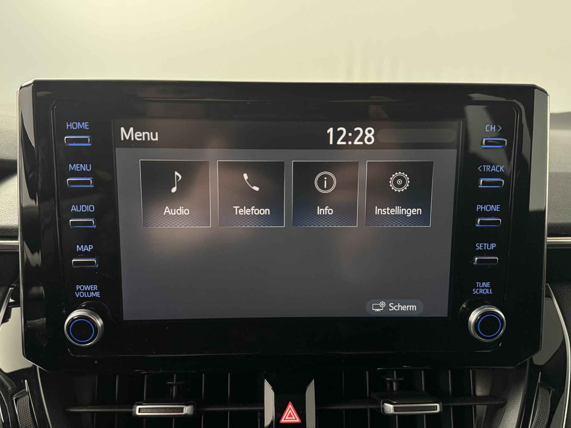 Suzuki Swace 1.8 Hybrid Select | Adaptieve Cruise Control | Achteruitrijcamera | Apple carplay - 39/44