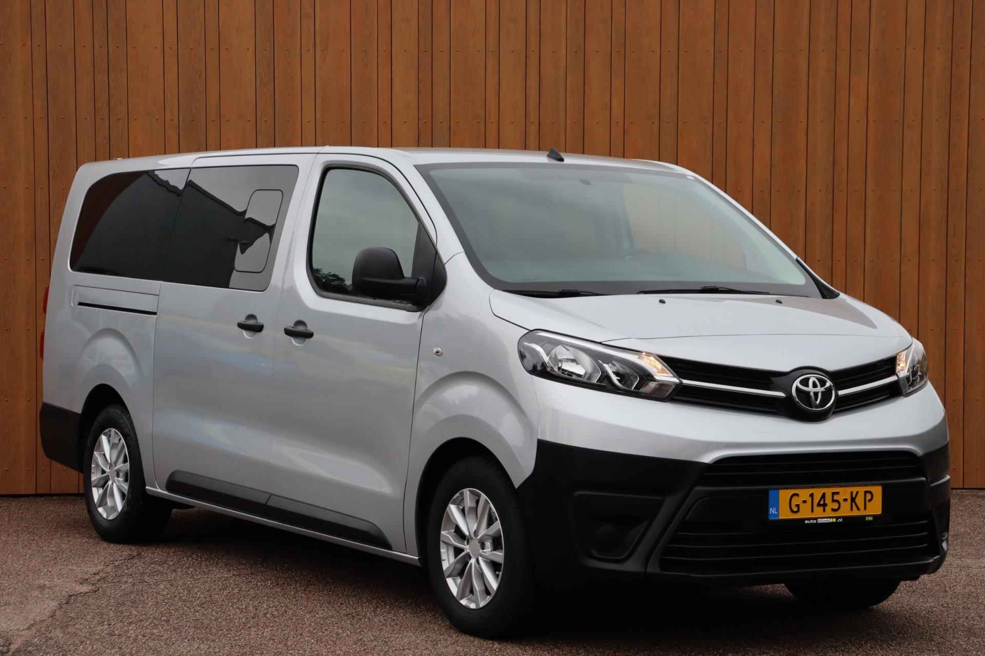 Toyota PROACE Shuttle 1.5 D-4D Navigator Long 9-persoons org. NL-auto - 2/26