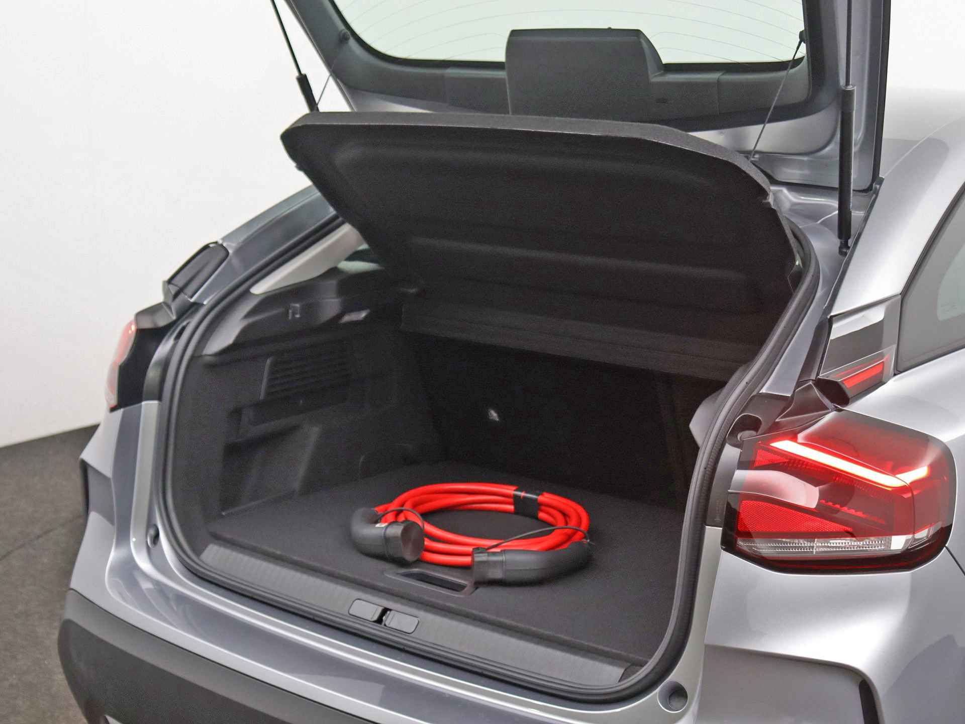 Citroën Ë-C4 You 50 kWh | Rijklaar | Apple Carplay | Comfort Seats | - 12/26