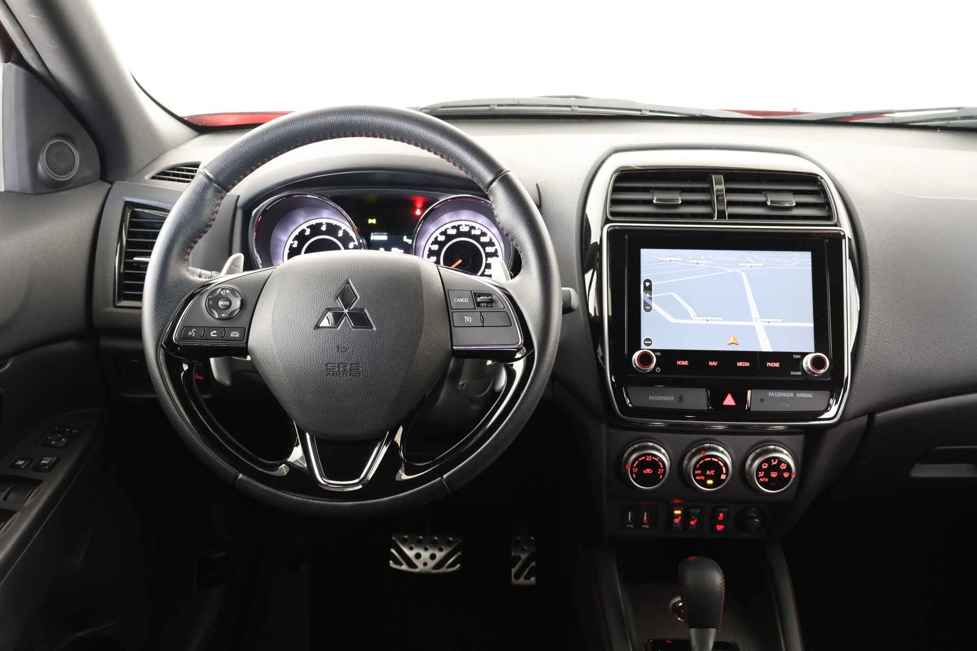 Mitsubishi ASX 2.0 Intense AWD / LED / Leder / Navi / Aut / CarPlay / Cam - 14/29