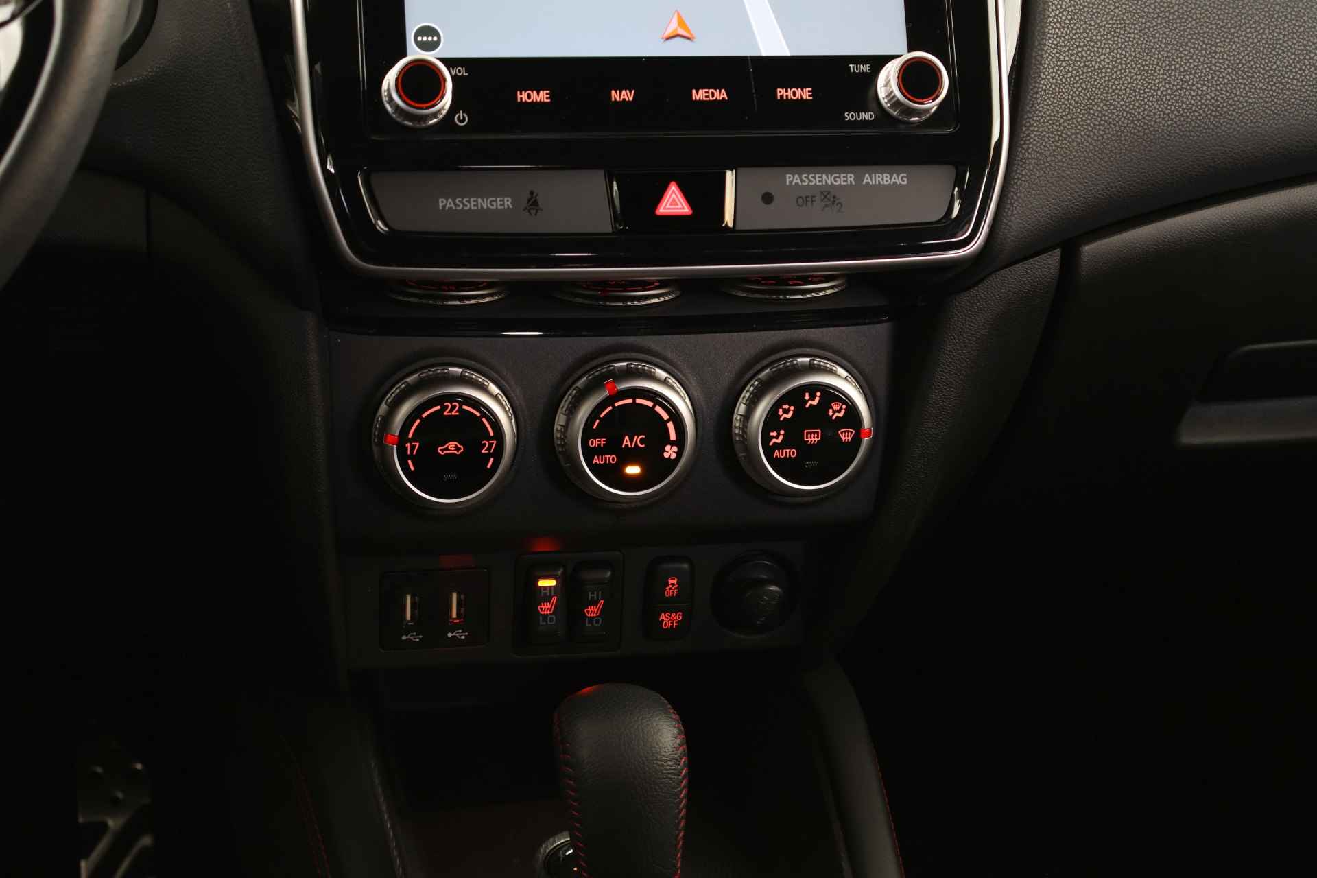 Mitsubishi ASX 2.0 Intense AWD / LED / Leder / Navi / Aut / CarPlay / Cam - 16/29
