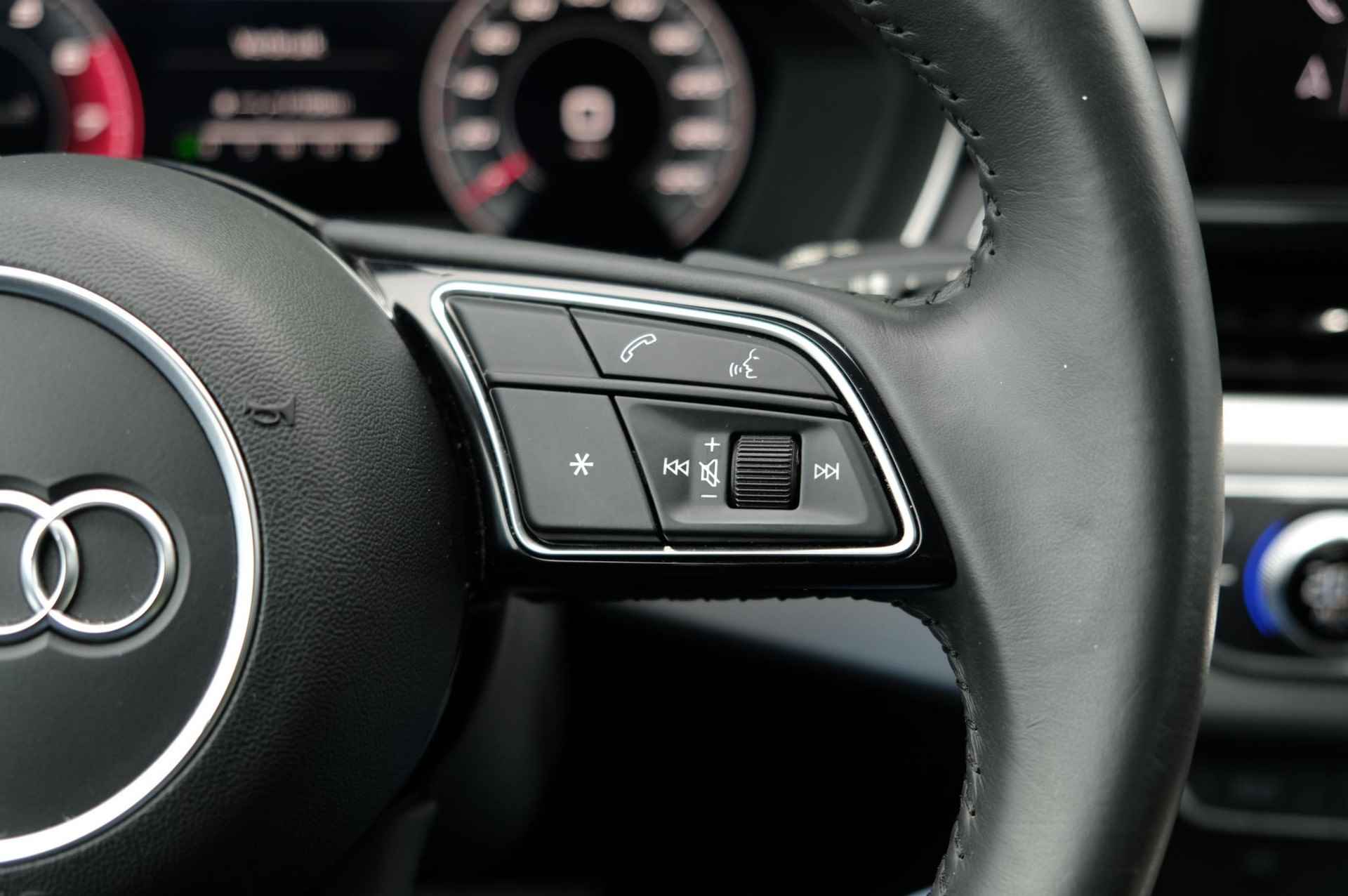 Audi A4 Avant 40 TFSI S edition | Automaat | Navi | PDC | Sportstoelen | Stoelverwarming - 21/32