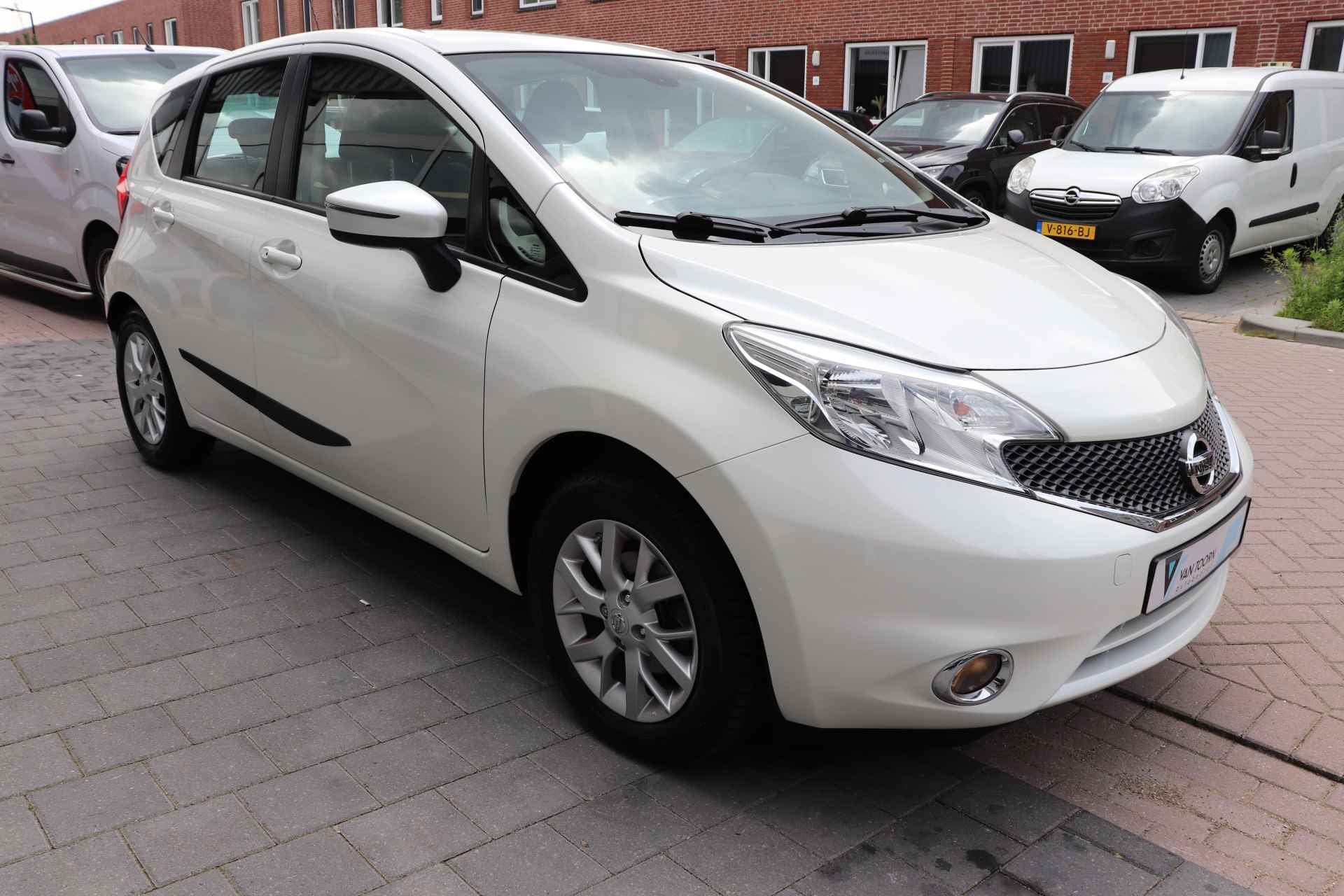 Nissan Note 1.2 Connect Edition. Navigatie, trekhaak. - 7/32