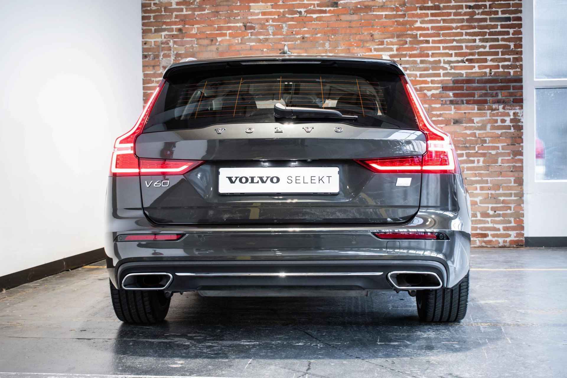 Volvo V60 T8 Automaat Recharge AWD Inscription | Harman Kardon audio | Interieur voorverwarming | Adaptieve Cruise Control | Blind Spot | DAB | Semi Elektrische Trekhaak - 10/32