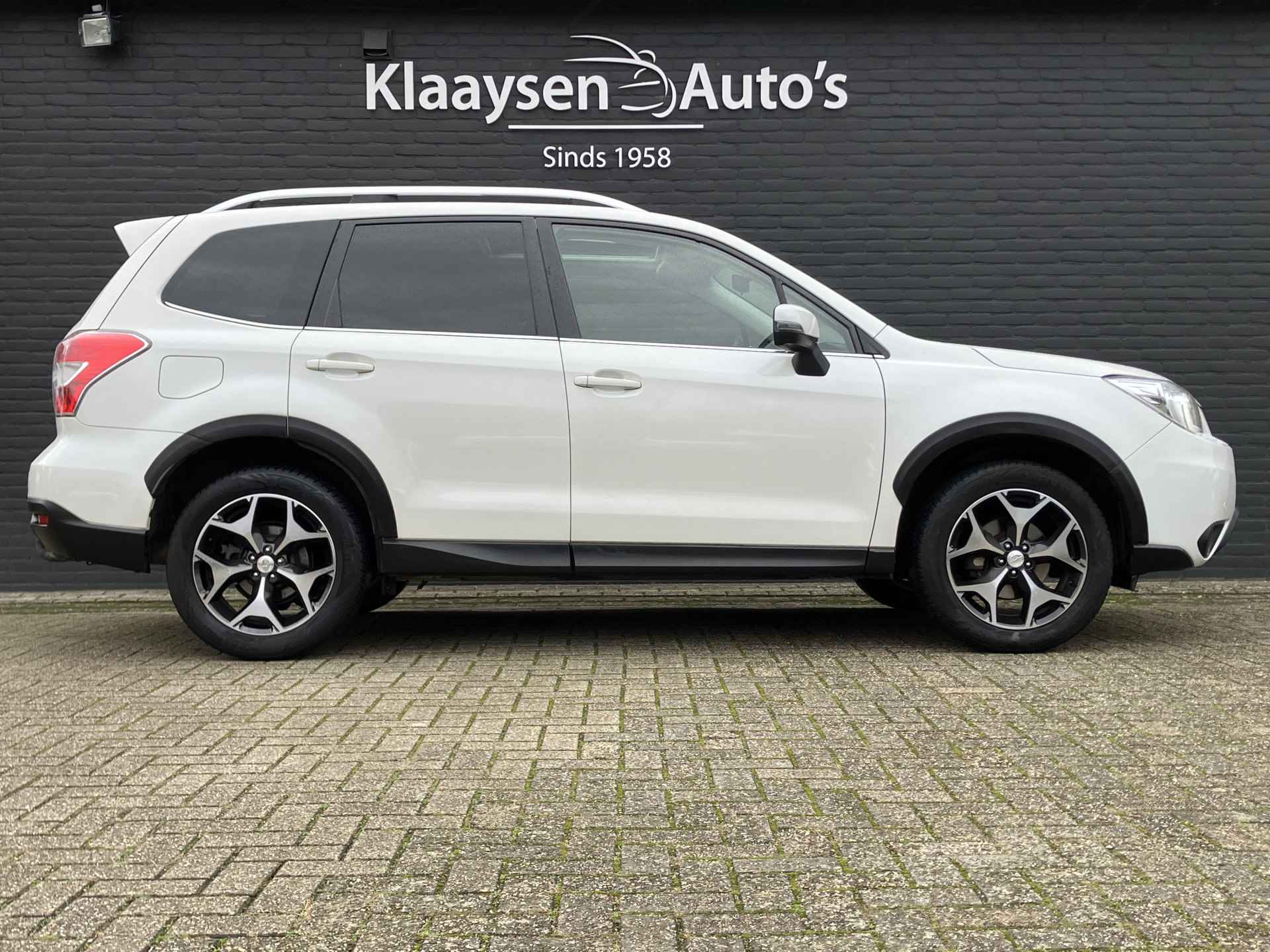 Subaru Forester 2.0 Premium AWD 150 pk AUT. | navigatie | lederen bekleding | schuif/kanteldak | trekhaak | cruise | parkeersensor - 5/44