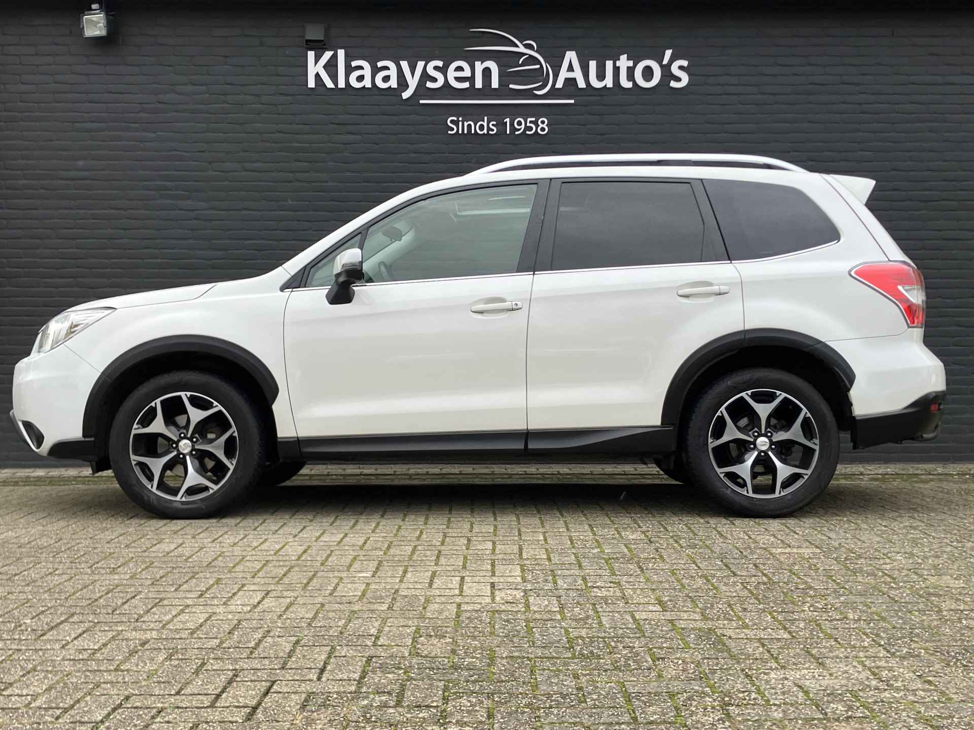 Subaru Forester 2.0 Premium AWD 150 pk AUT. | navigatie | lederen bekleding | schuif/kanteldak | trekhaak | cruise | parkeersensor - 9/44