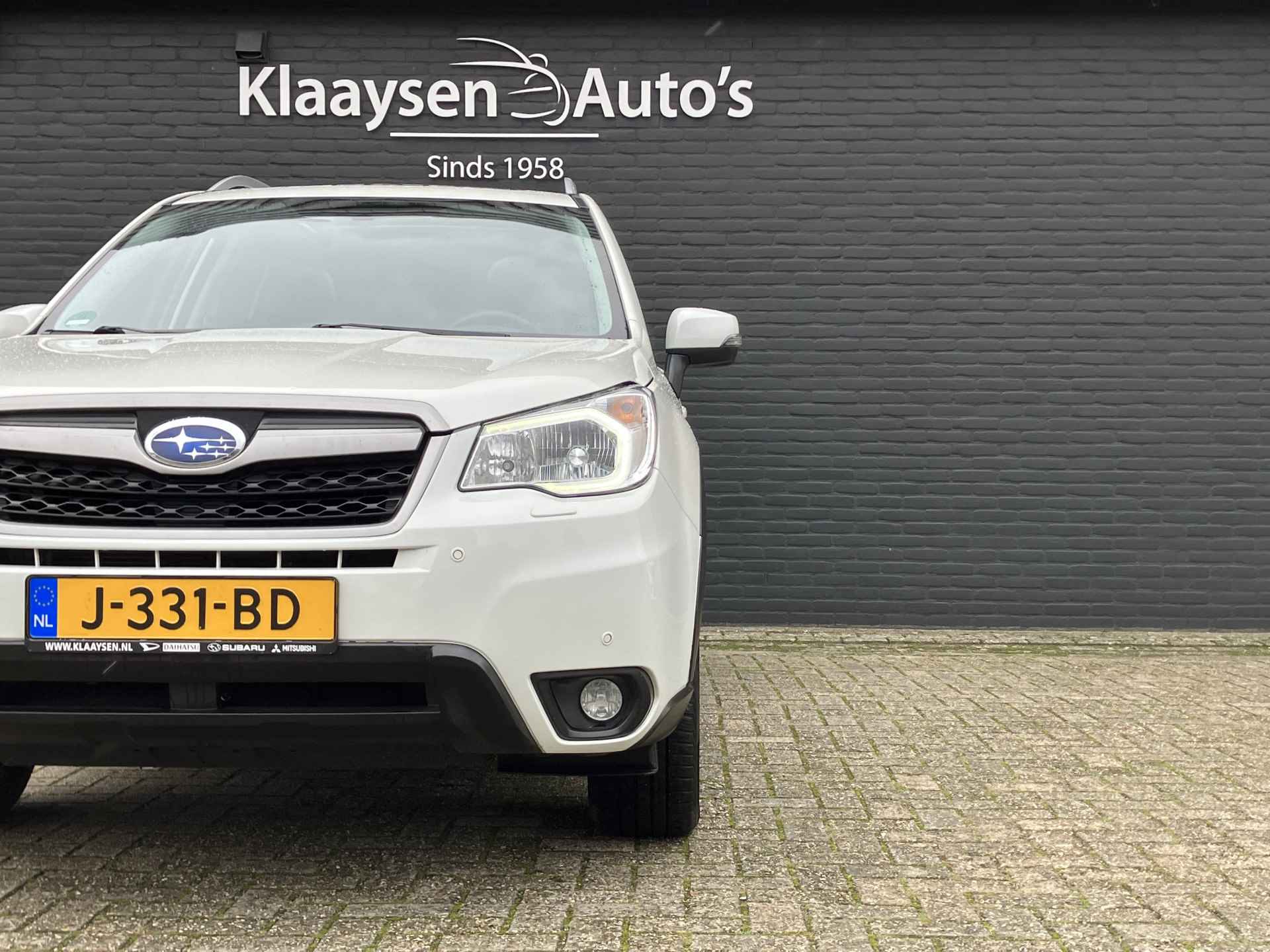 Subaru Forester 2.0 Premium AWD 150 pk AUT. | navigatie | lederen bekleding | schuif/kanteldak | trekhaak | cruise | parkeersensor - 10/44