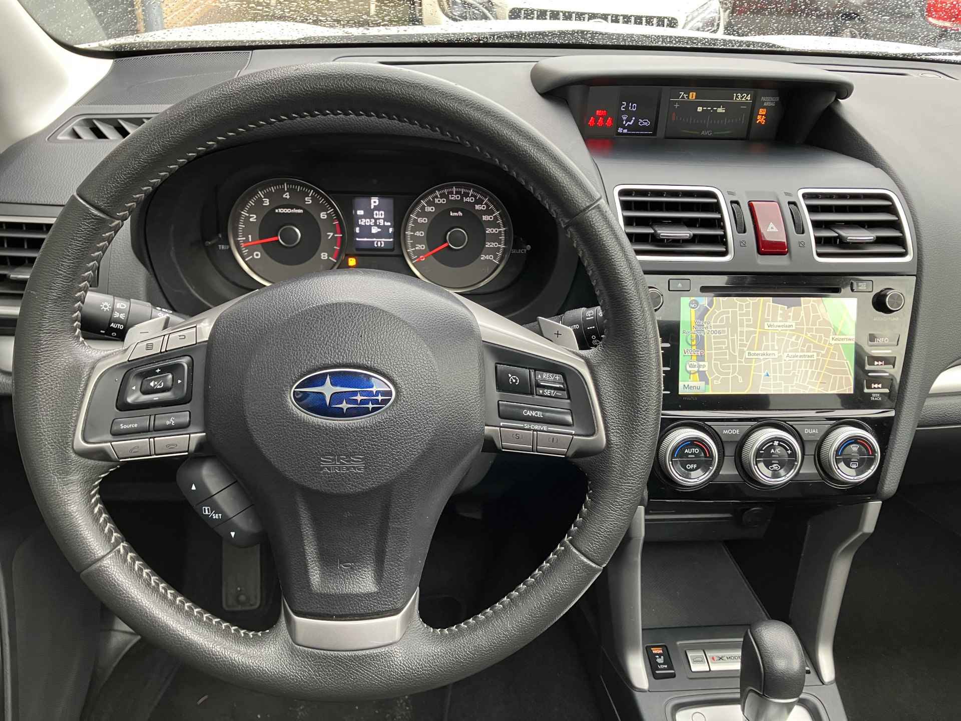 Subaru Forester 2.0 Premium AWD 150 pk AUT. | navigatie | lederen bekleding | schuif/kanteldak | trekhaak | cruise | parkeersensor - 27/44