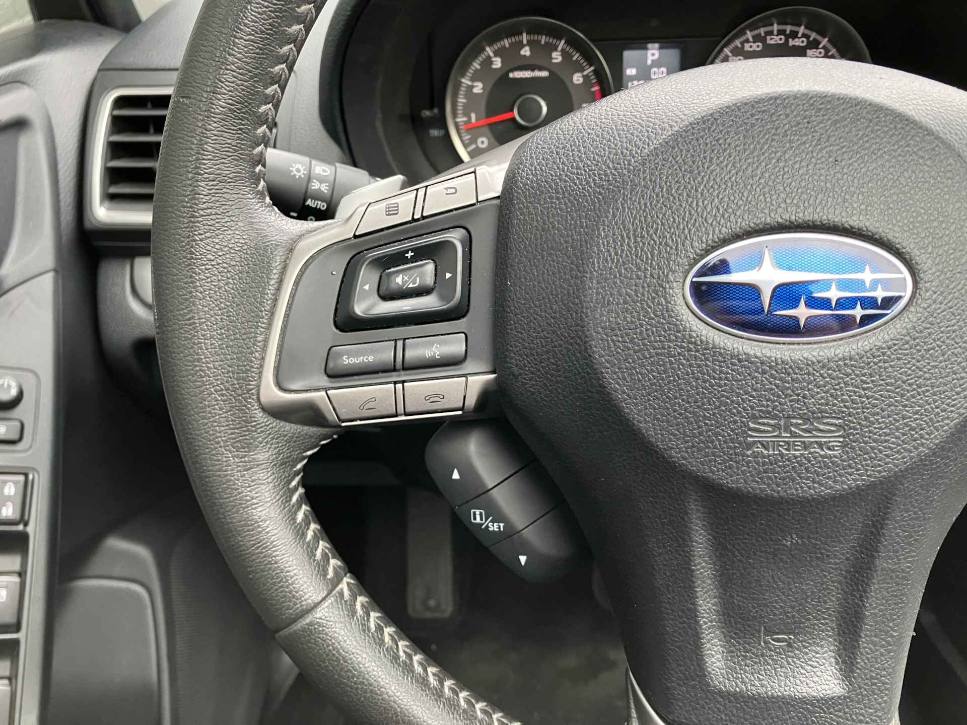 Subaru Forester 2.0 Premium AWD 150 pk AUT. | navigatie | lederen bekleding | schuif/kanteldak | trekhaak | cruise | parkeersensor - 29/44