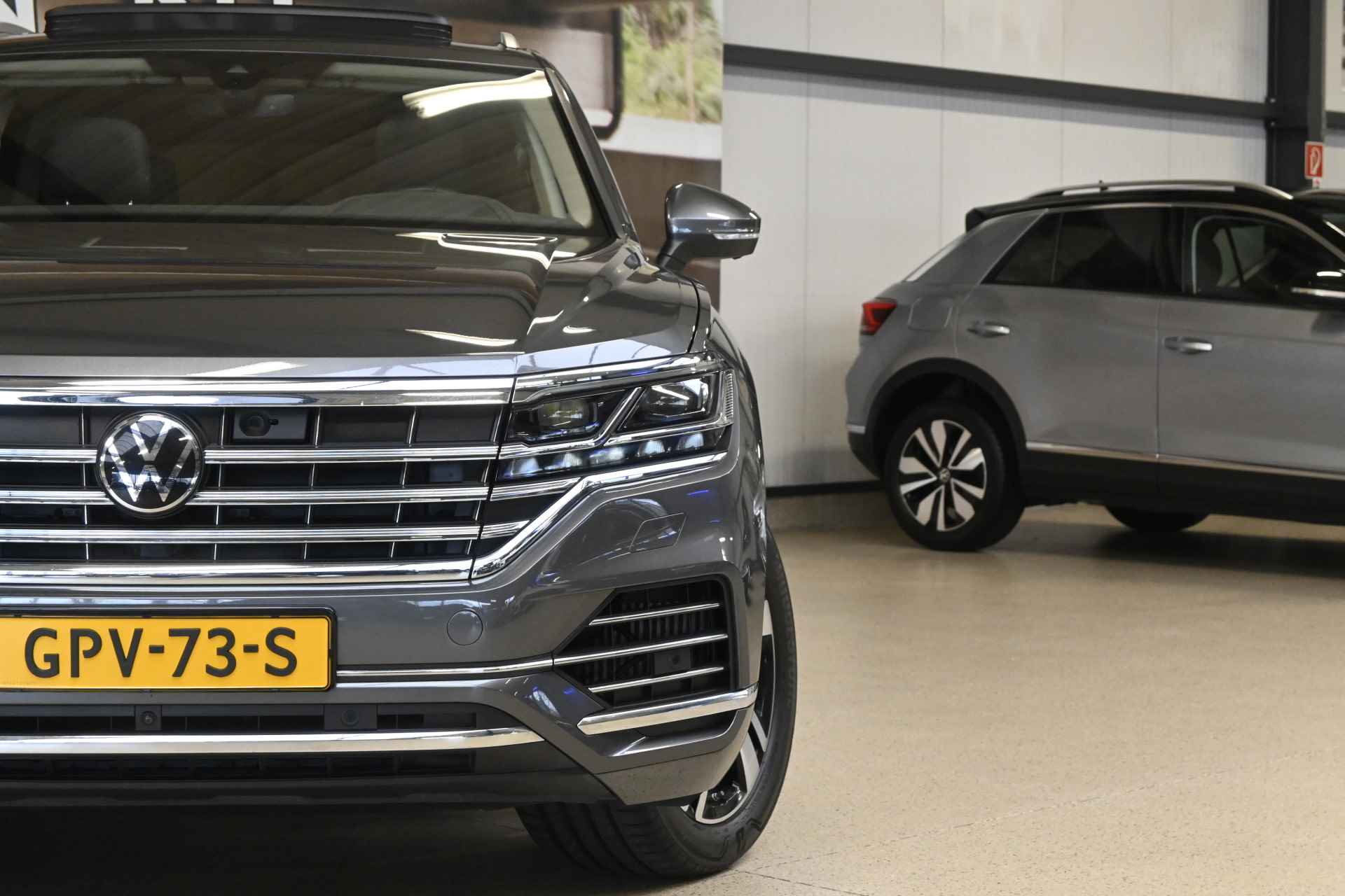 Volkswagen Touareg 3.0 TSi 380pk eHybrid 4MOTION Atmosphere | Luchtvering | 360° camera | Nachtzicht | H.U.D. | 100% (Dealer) onderhouden label | ALL-IN RIJKLAARPRIJS - 6/80