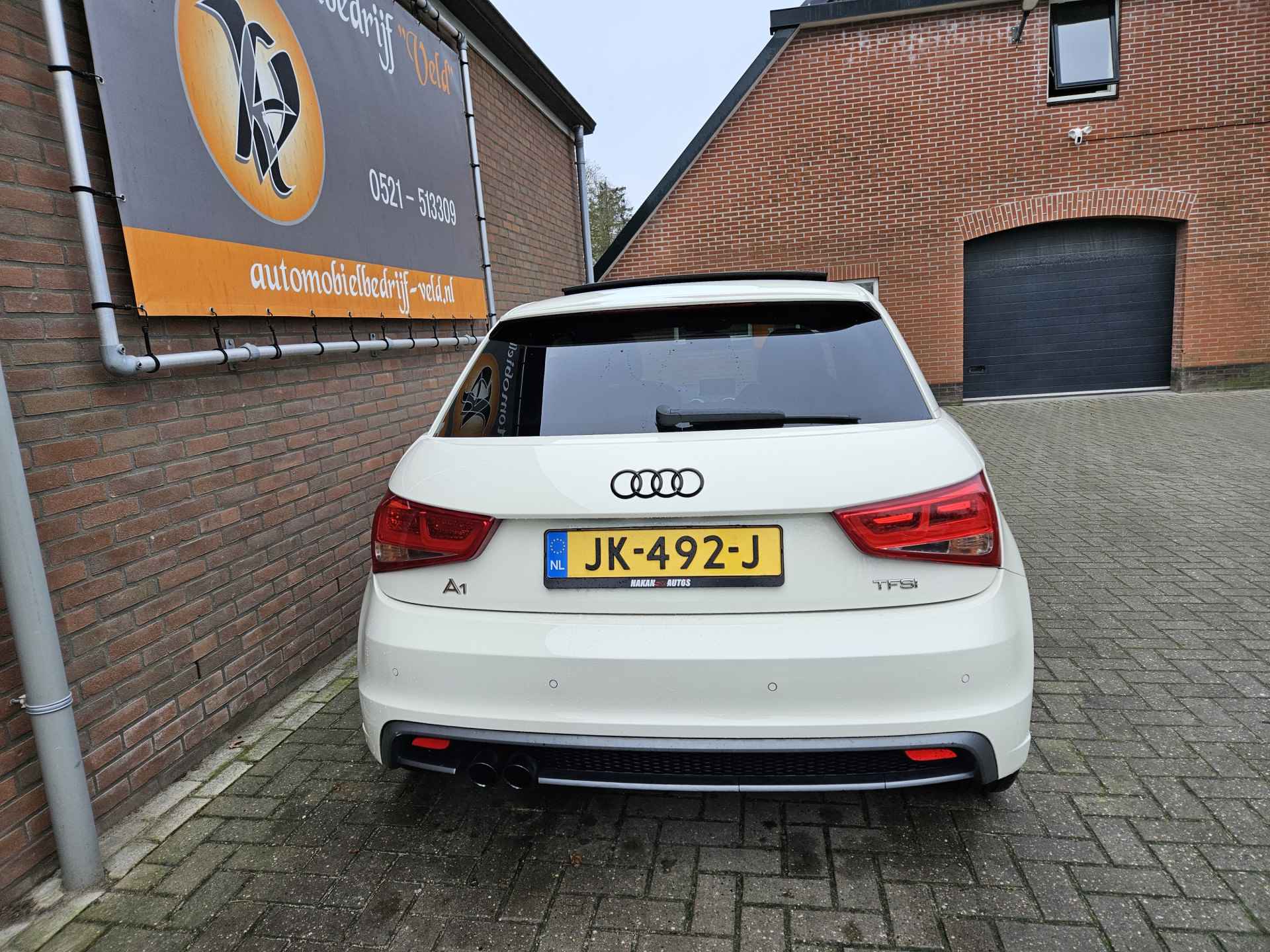 Audi A1 1.4 TFSI Ambition Pro Line Business - 27/31