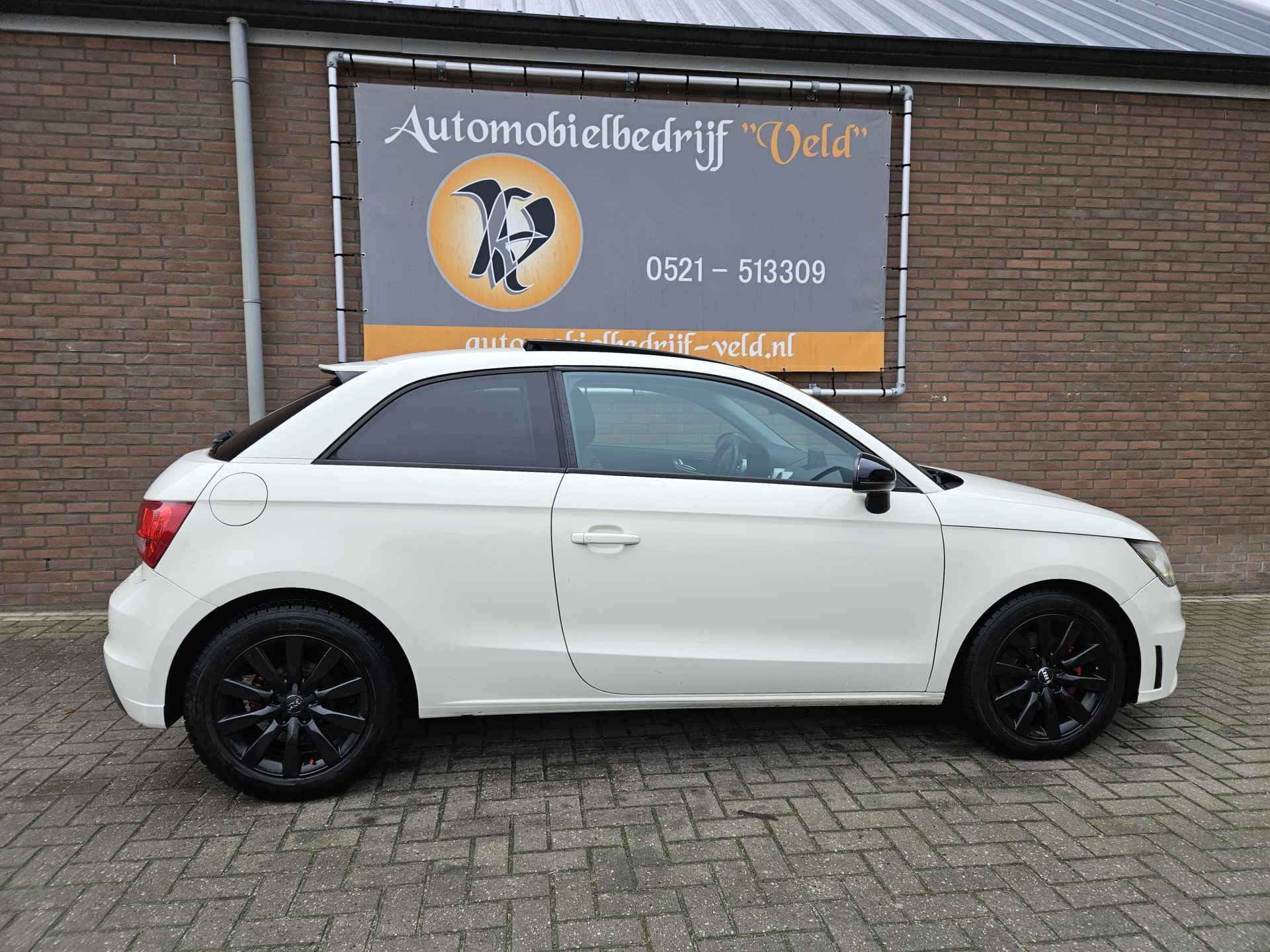 Audi A1 1.4 TFSI Ambition Pro Line Business - 29/31