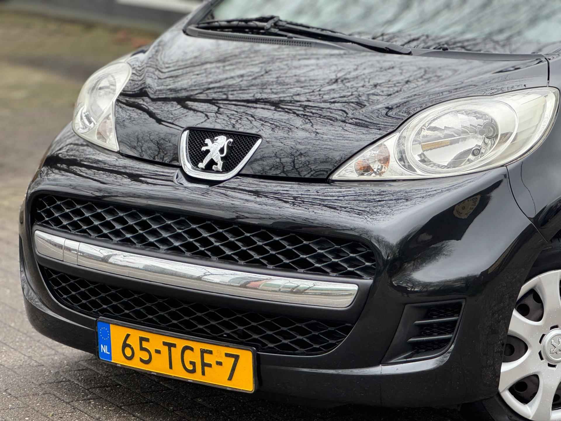 Peugeot 107 1.0-12V XS Airco Nieuwe APK Volledig onderhouden Elek.ramen Tourenteller 5deurs Topstaat Boekjes - 7/40