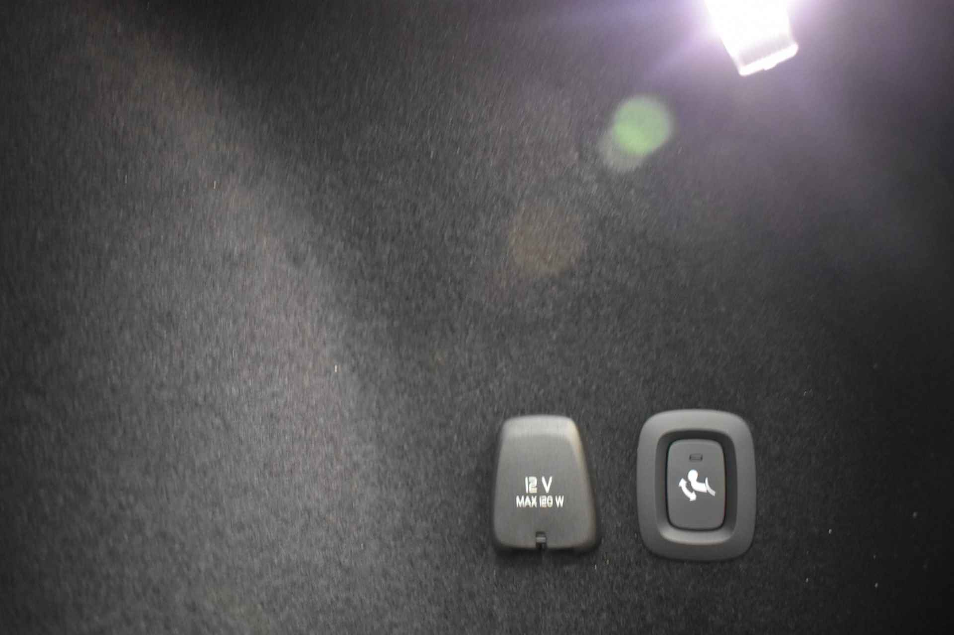Volvo V60 B4 Plus Dark | ACC | 360 cam | Trekhaak | Full LED - 8/31