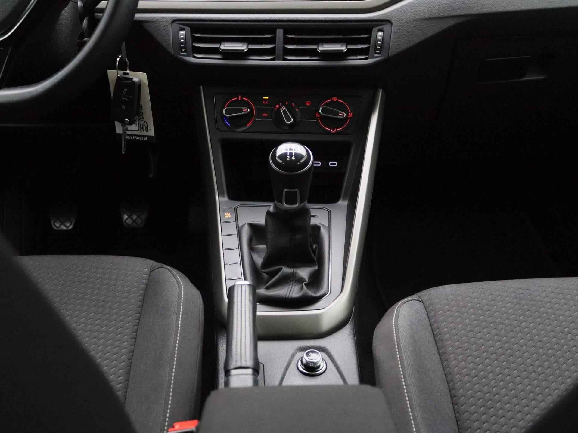 Volkswagen Polo 1.0 TSI Comfortline 95PK | Navigatie | App Connect | Adaptive Cruise Control | Airco | Bluetooth - 10/31