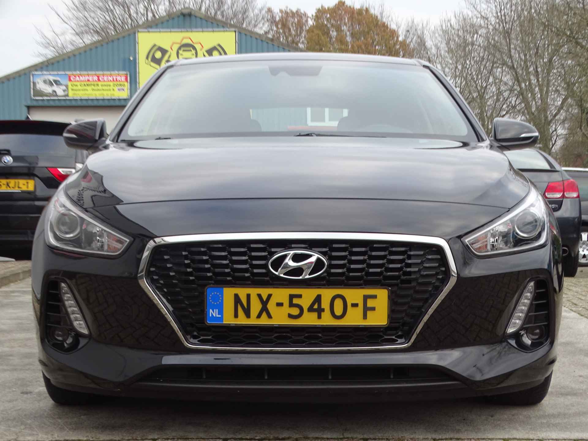 Hyundai i30 1.0 T-GDI Comfort, Navi, Camera, Cruise, DAB, Compleet! - 10/54