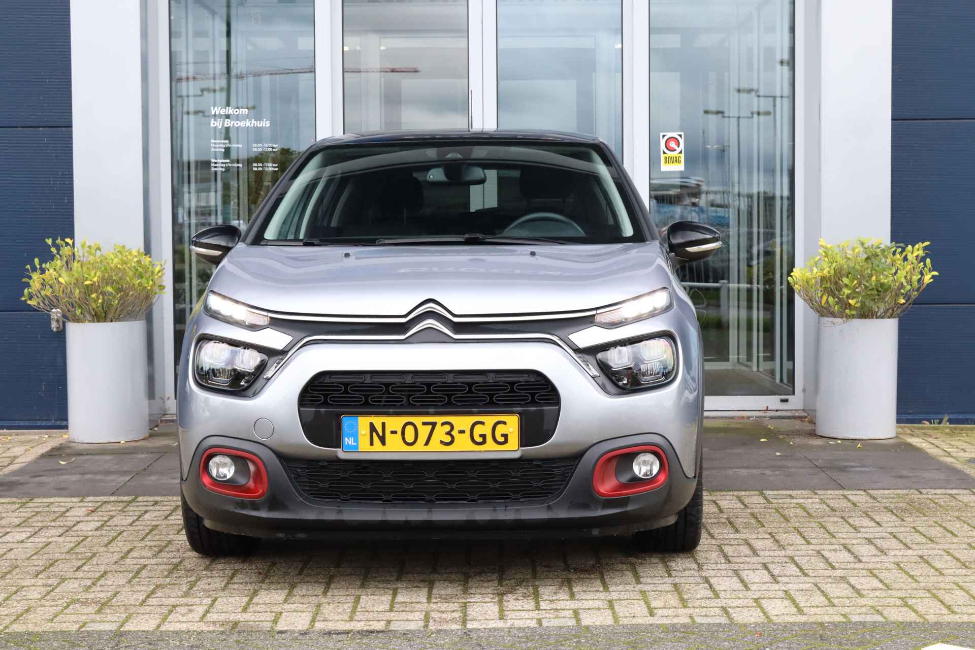 Citroën C3 1.2 PureTech 83 S&S C-Series | Cruise Control | Navi | Carplay | Sensoren achter | LED - 9/32