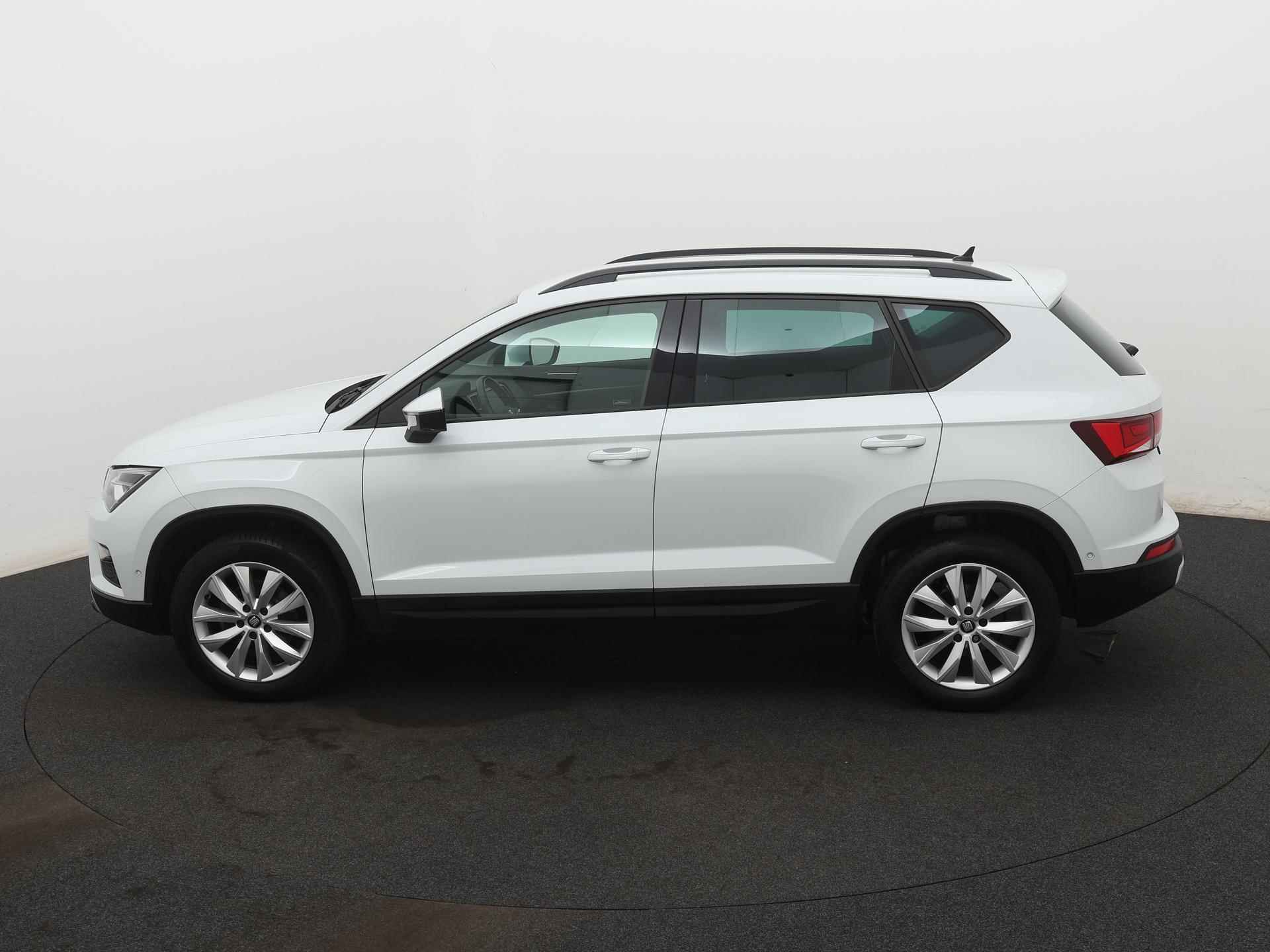 SEAT Ateca 1.0 EcoTSI Style Business Intense 115 PK | LED Koplampen | Navigatie | Achteruitrijcamera | Climate Control | Apple Carplay/Android Auto | Parkeersensoren | Cruise Control | Privacy Glass | Lichtmetalen velgen | - 2/21