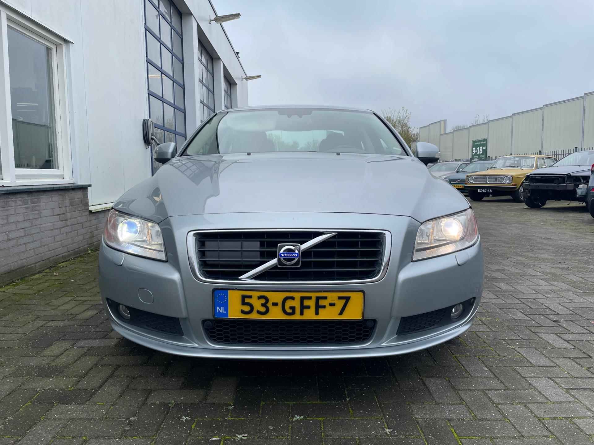 Volvo S80 3.0 T6 AWD Summum - 2/20