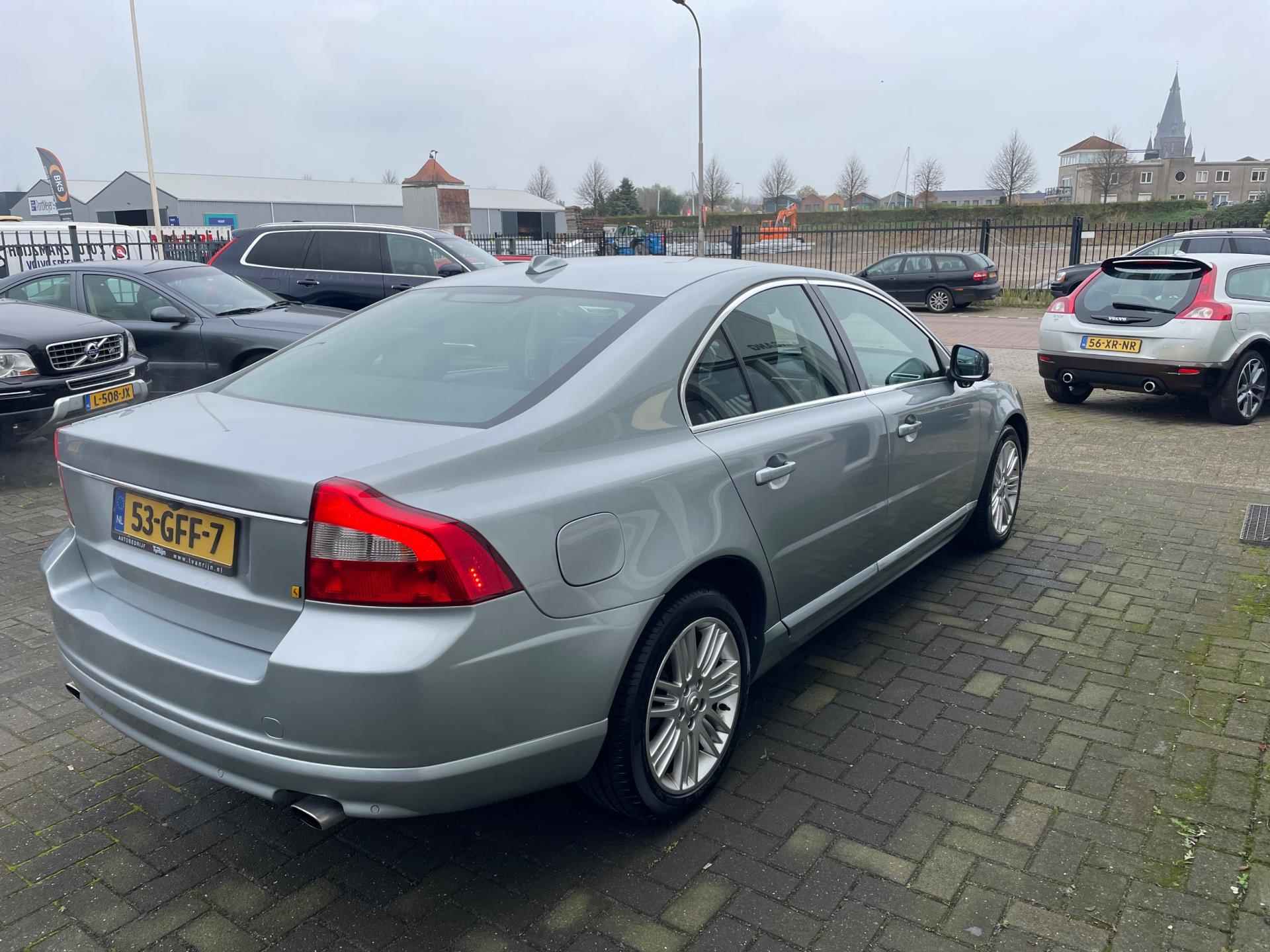 Volvo S80 3.0 T6 AWD Summum - 9/20