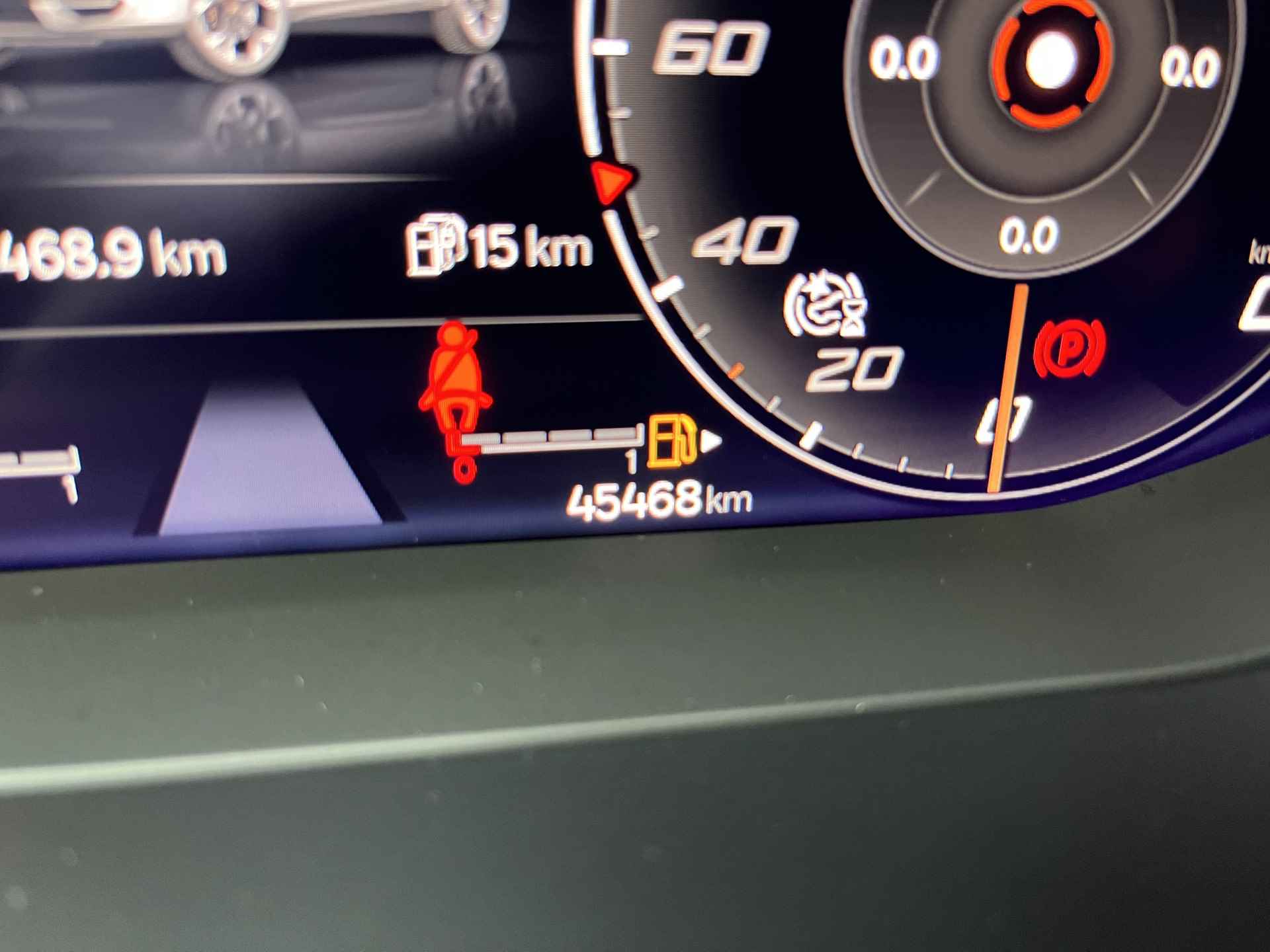 CUPRA Formentor 1.4 e-Hybrid VZ Performance / AUTOMAAT/ EXCLUSIEVE LAK / 245 PK/ PANO/ 360 CAMERA/ PARK. SENSOREN/ MATRIX/ DODE HOEK/ KEYLESS/ STOEL EN STUUR VERWARM./ DCC/  APP CONNECT/ ADAPT. CRUISE/ NAVI/ CLIMA/ DAB/ 19" LMV/ - 7/51