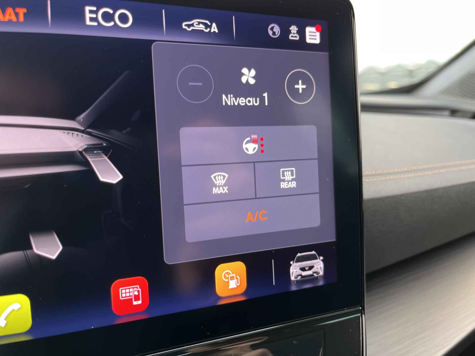 CUPRA Formentor 1.4 e-Hybrid VZ Performance / AUTOMAAT/ EXCLUSIEVE LAK / 245 PK/ PANO/ 360 CAMERA/ PARK. SENSOREN/ MATRIX/ DODE HOEK/ KEYLESS/ STOEL EN STUUR VERWARM./ DCC/  APP CONNECT/ ADAPT. CRUISE/ NAVI/ CLIMA/ DAB/ 19" LMV/ - 17/51